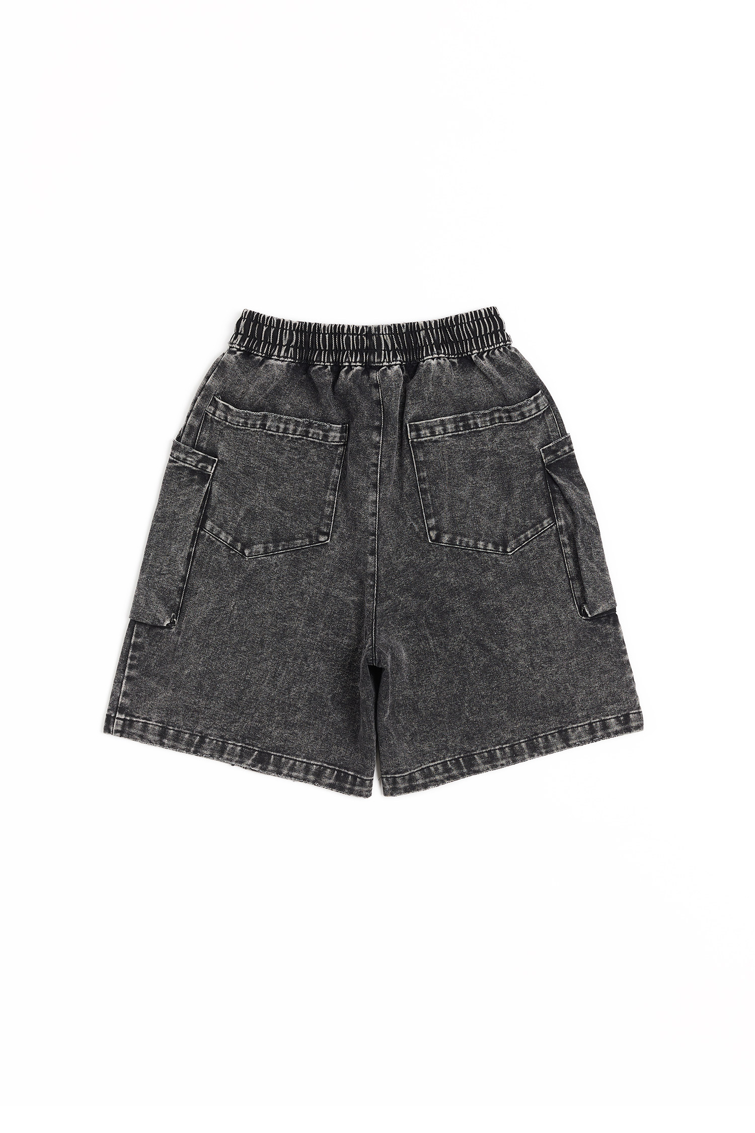 Life8 水洗牛仔 刷破抽鬚短褲