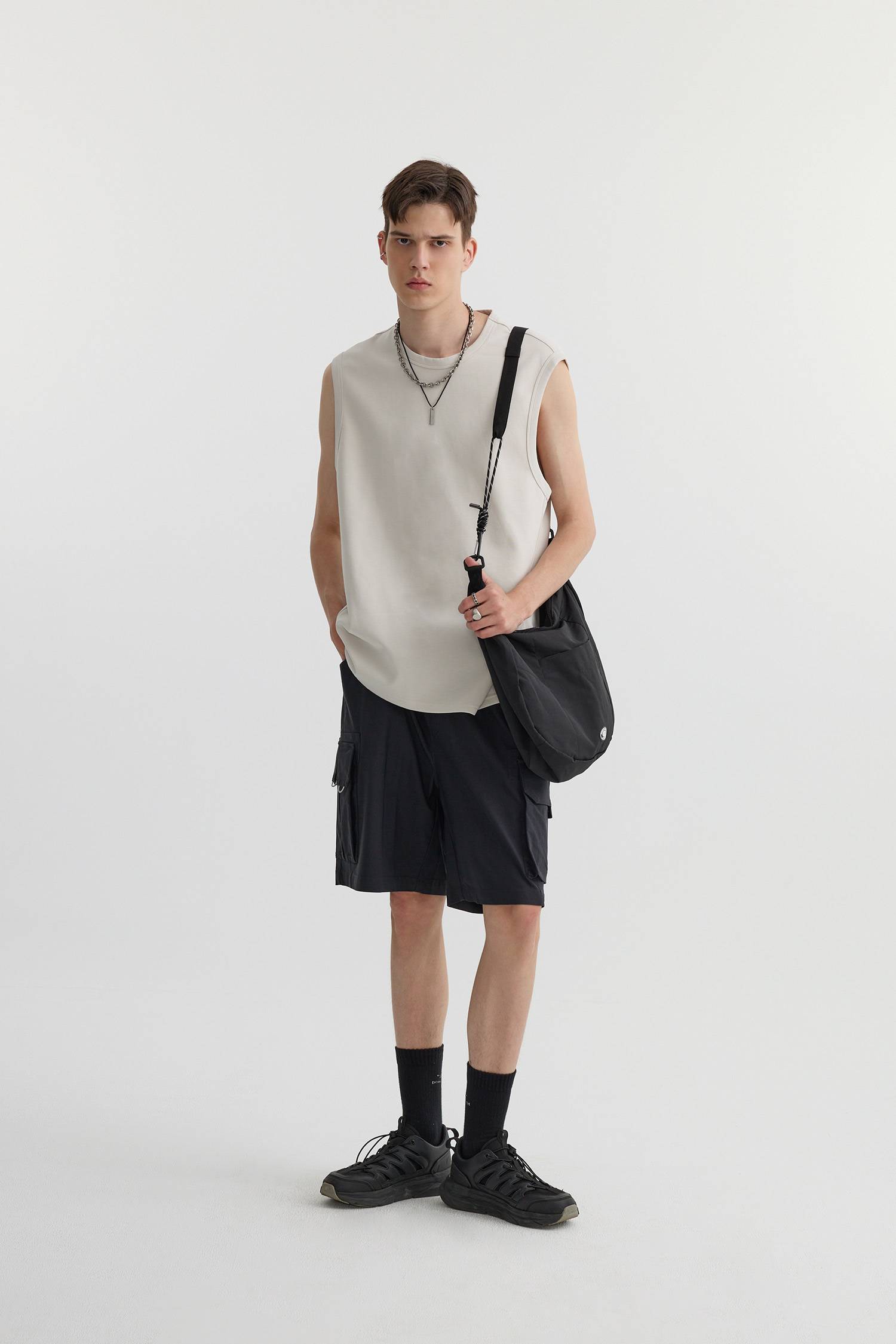 Life8 立體口袋 工裝短褲(寬版)