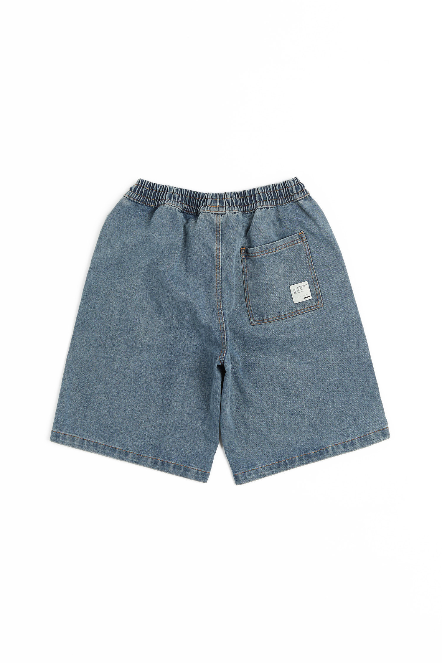 Life8 寬版過膝 刷色短褲