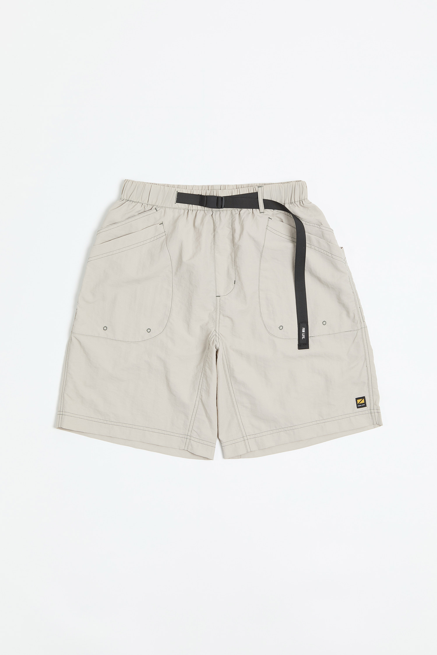 壓線多口袋 輕量短褲