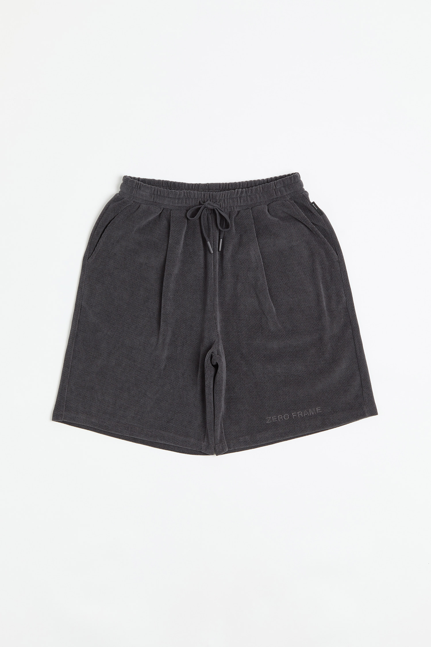 電繡舒適休閒短褲