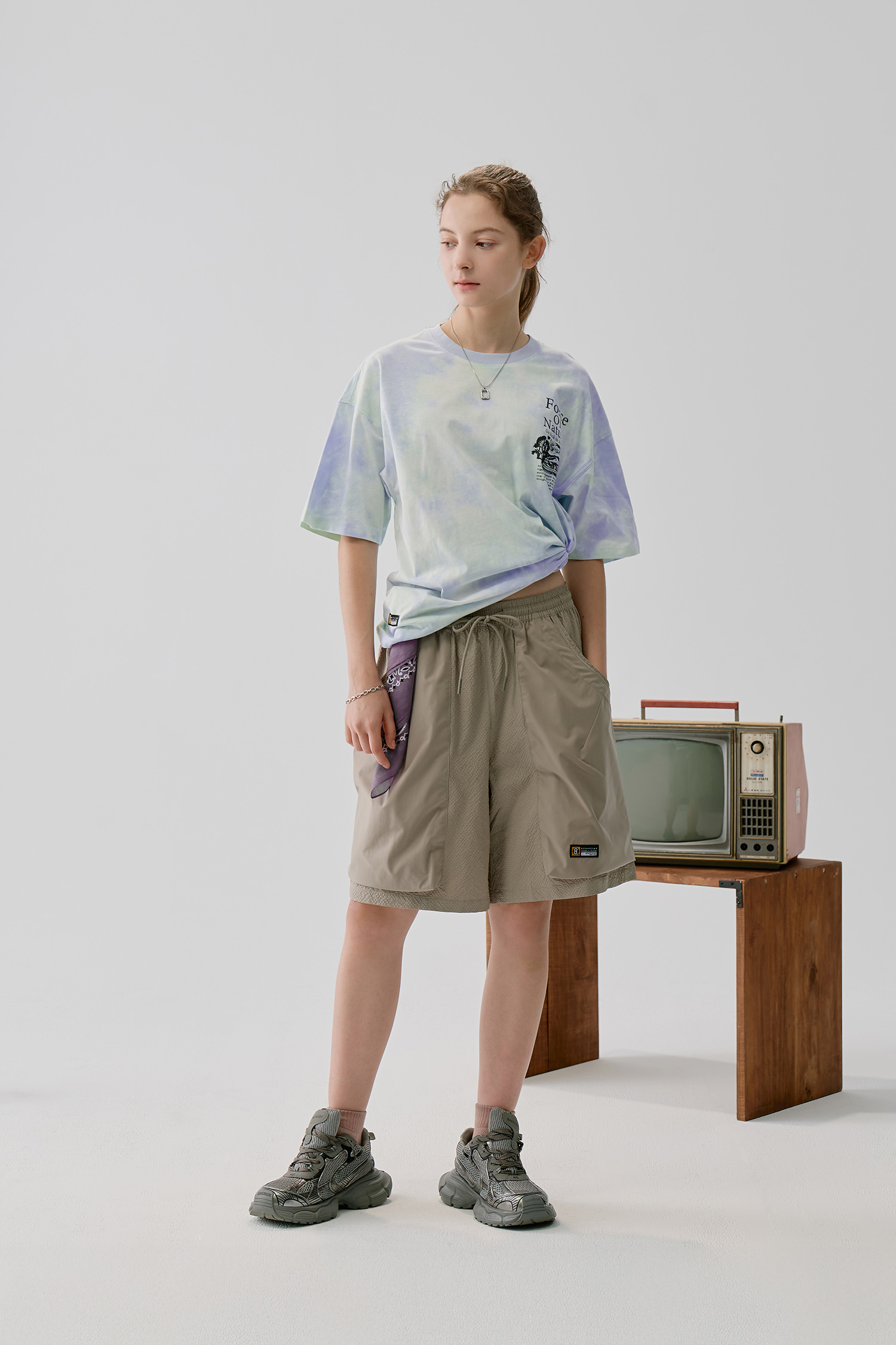 層次結構 異材質拼接短褲