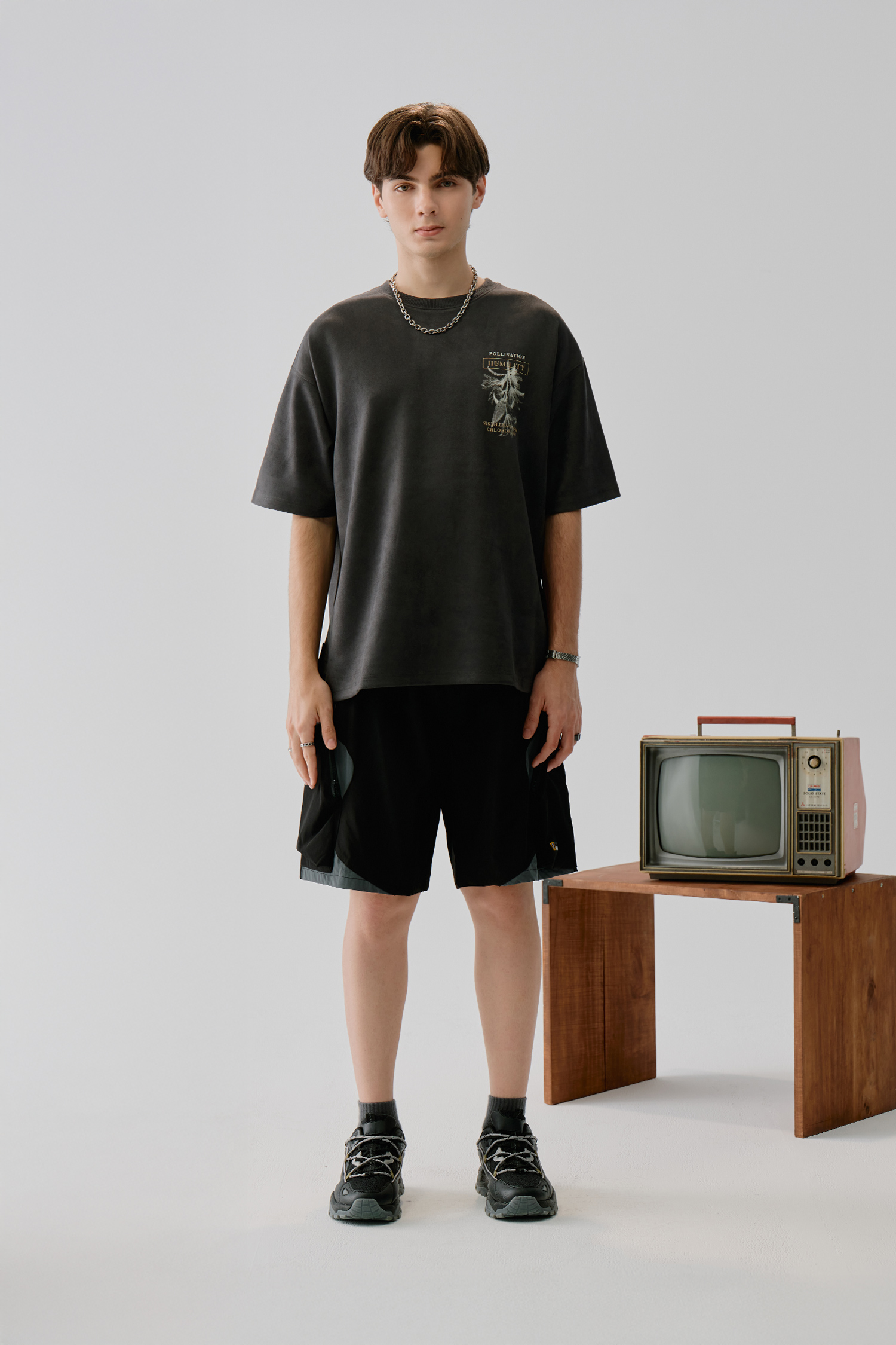 立體雙袋 拚色造型短褲