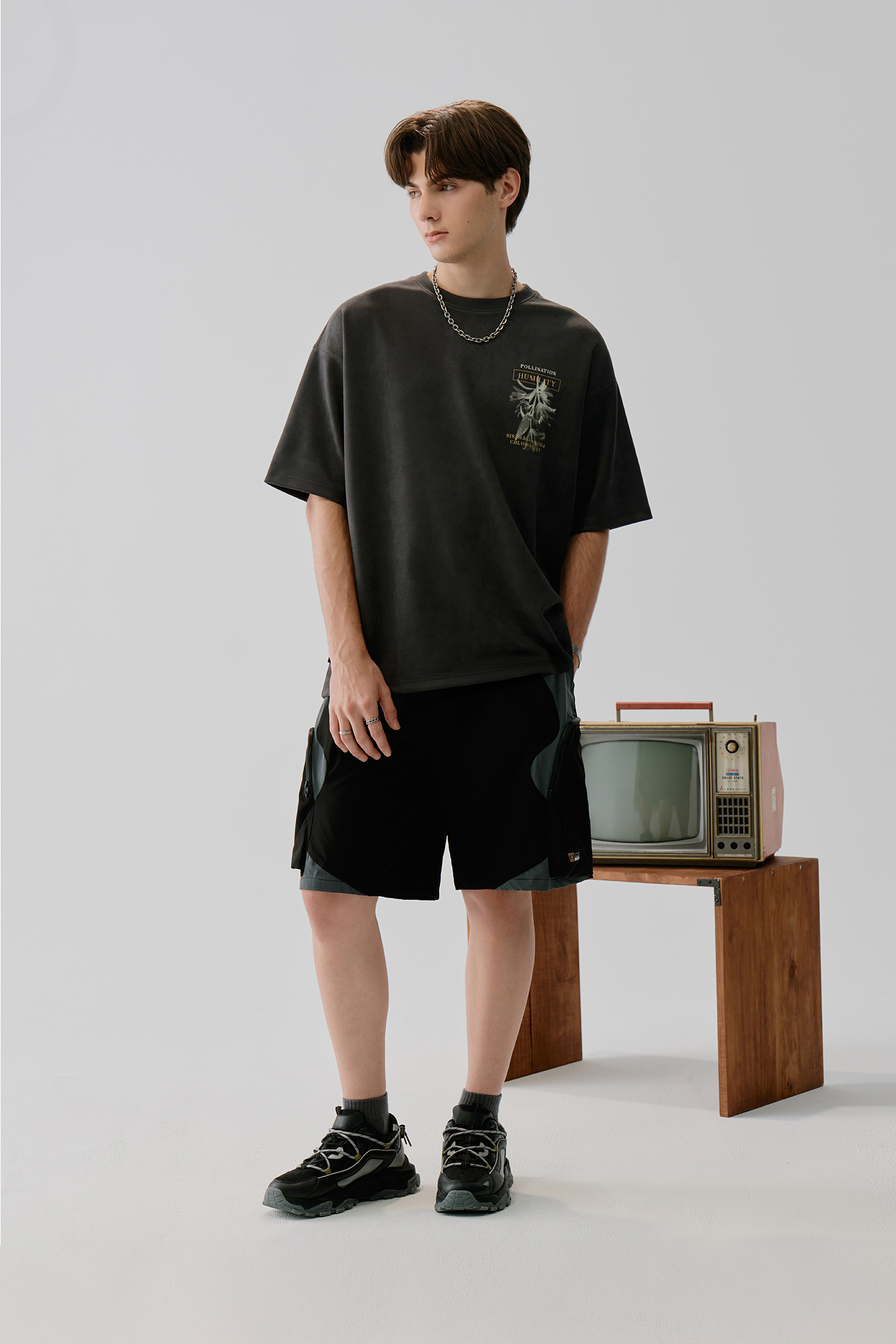 立體雙袋 拚色造型短褲