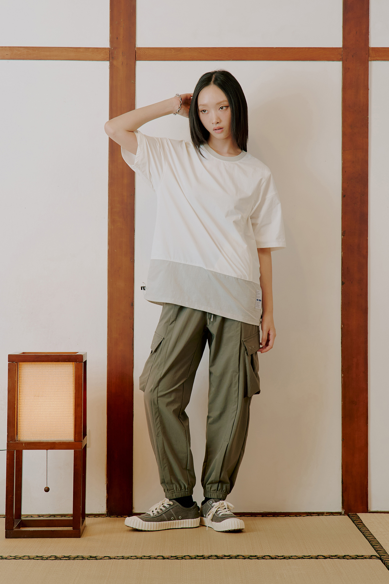 打摺立體口袋 縮口長褲