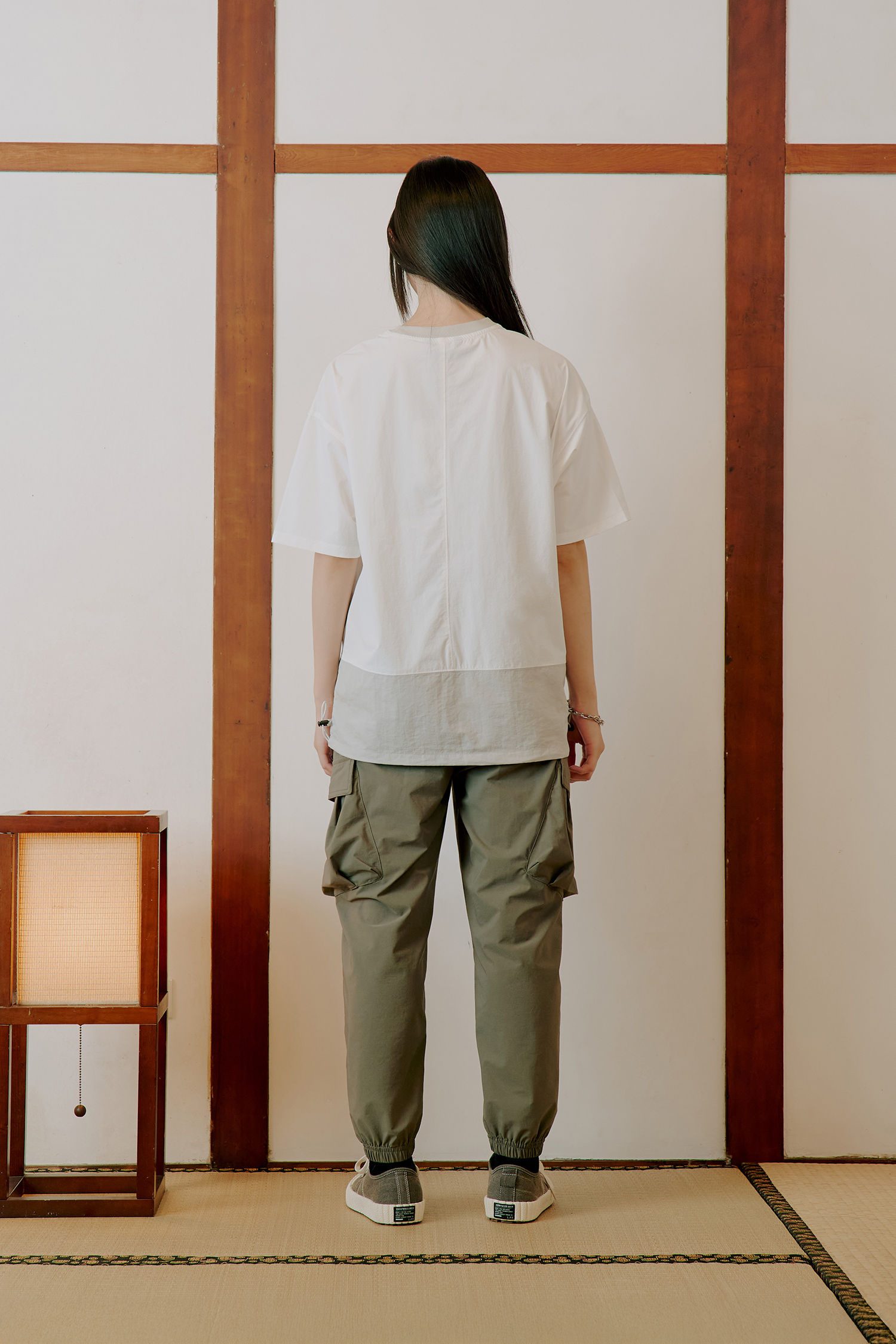 打摺立體口袋 縮口長褲