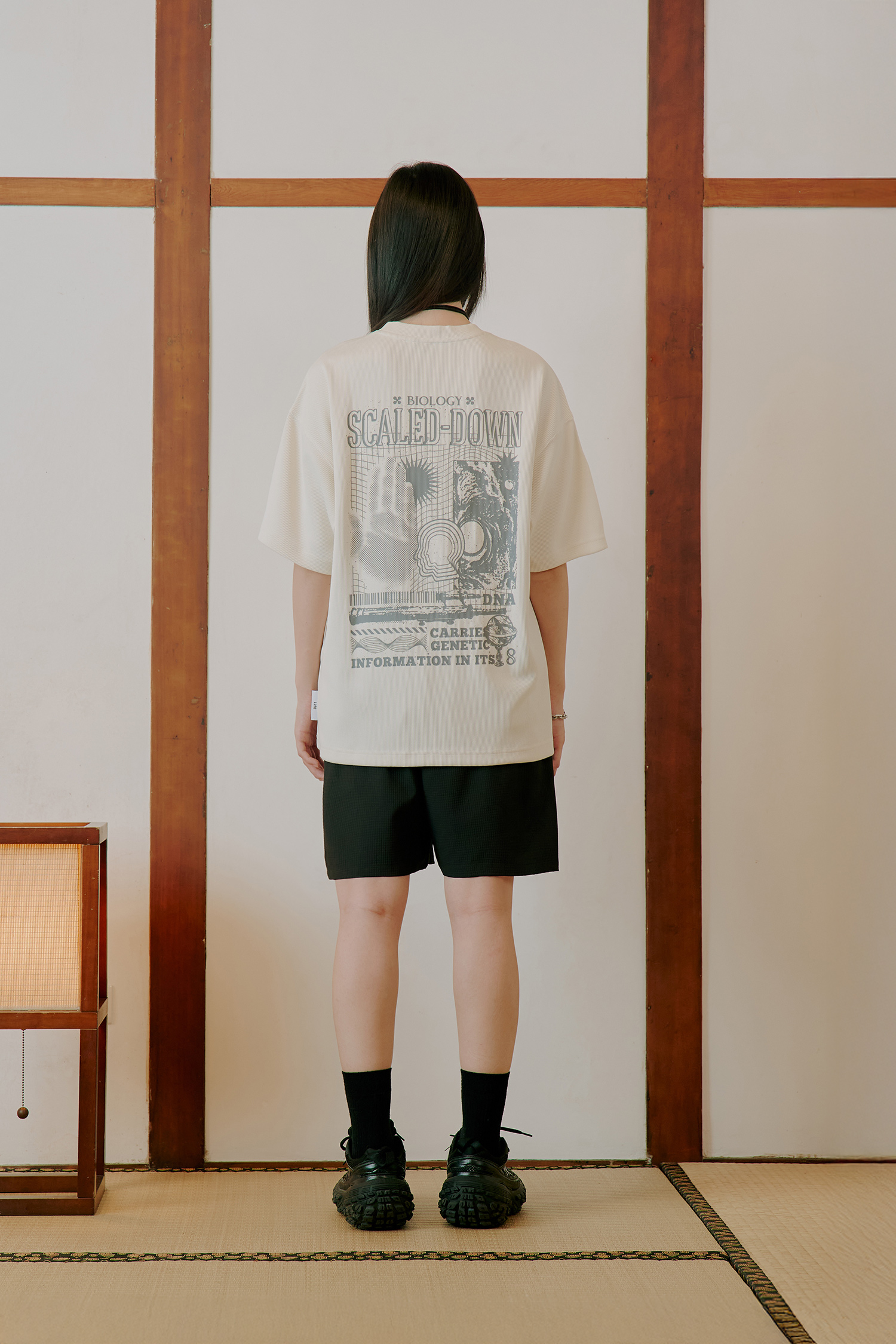 貼布圖案 壓格織紋 短褲(寬版)