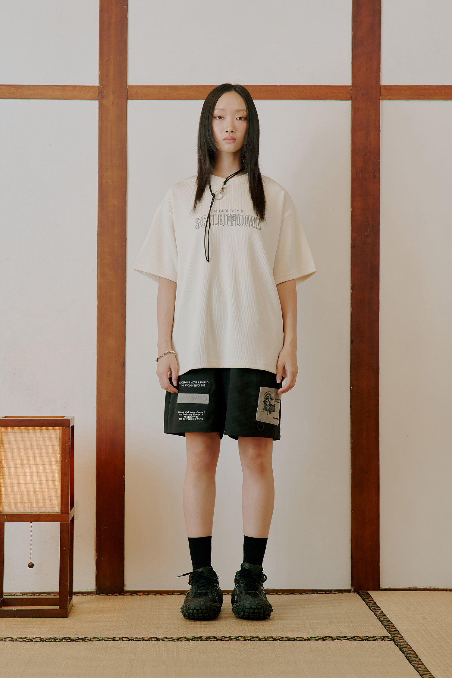 貼布圖案 壓格織紋 短褲(寬版)