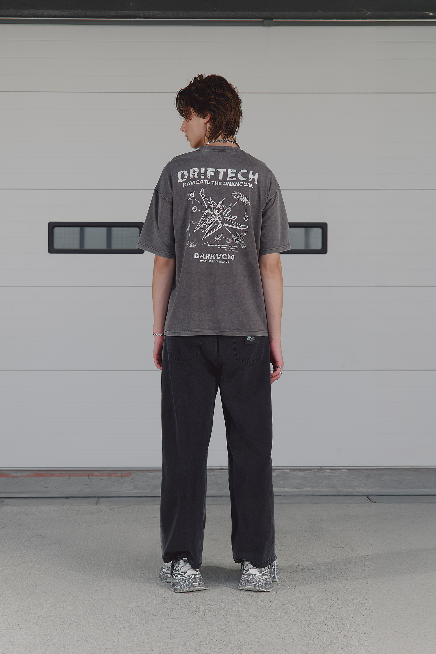 日系刷色 極彈牛仔寬版直筒褲