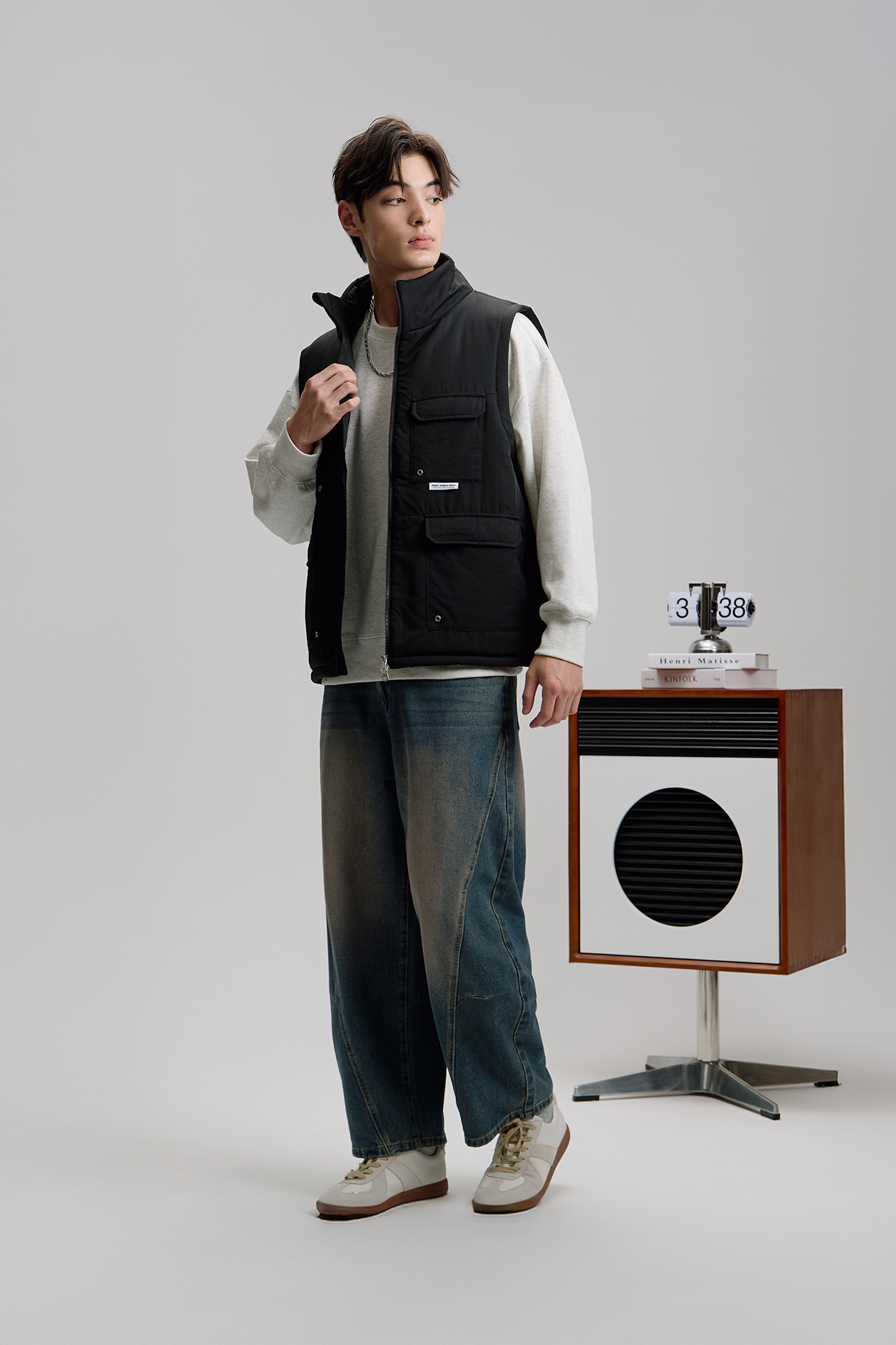 刷色牛仔彎刀褲(寬版)