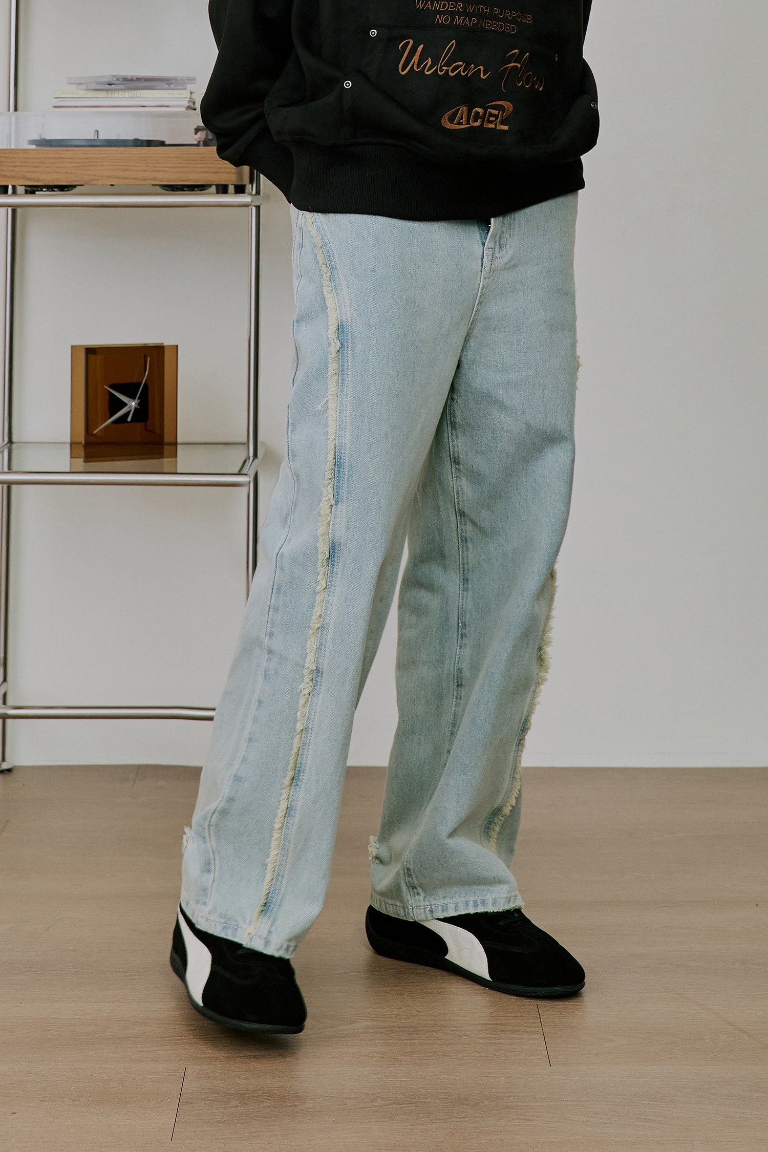 淺色丹寧 毛邊牛仔長褲