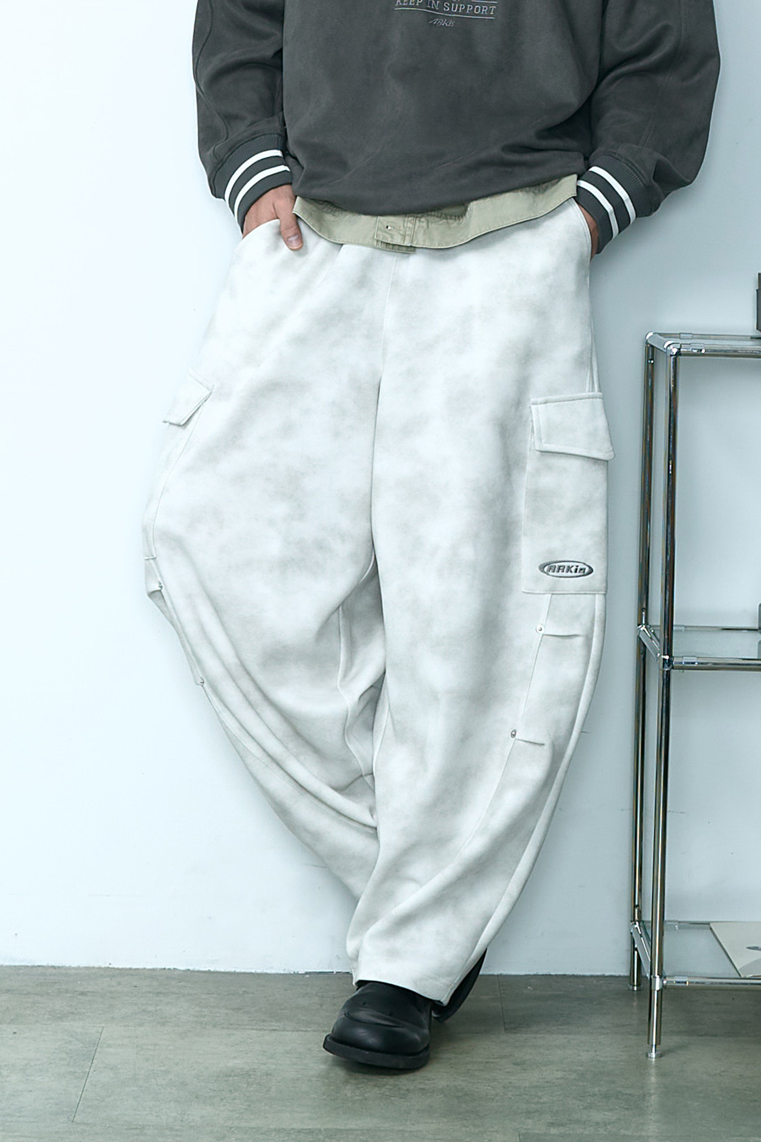 ARKis 渲染彎刀長褲