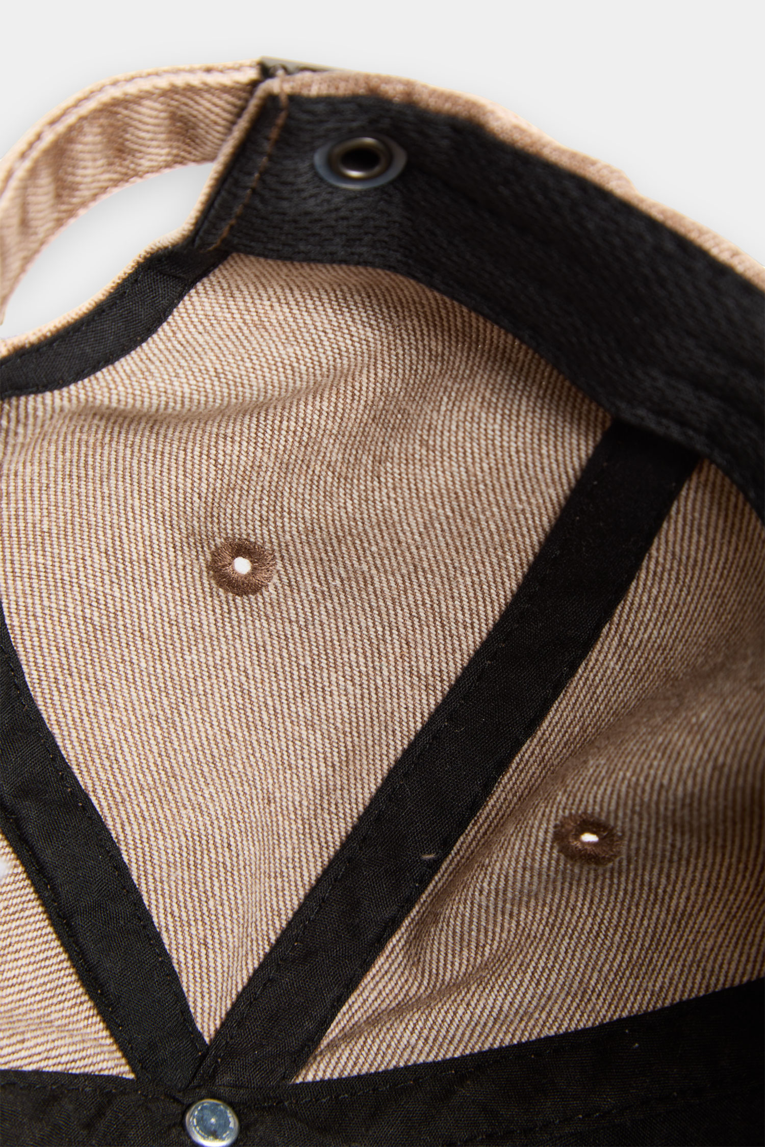 ARKis 電繡仿舊水洗棒球帽