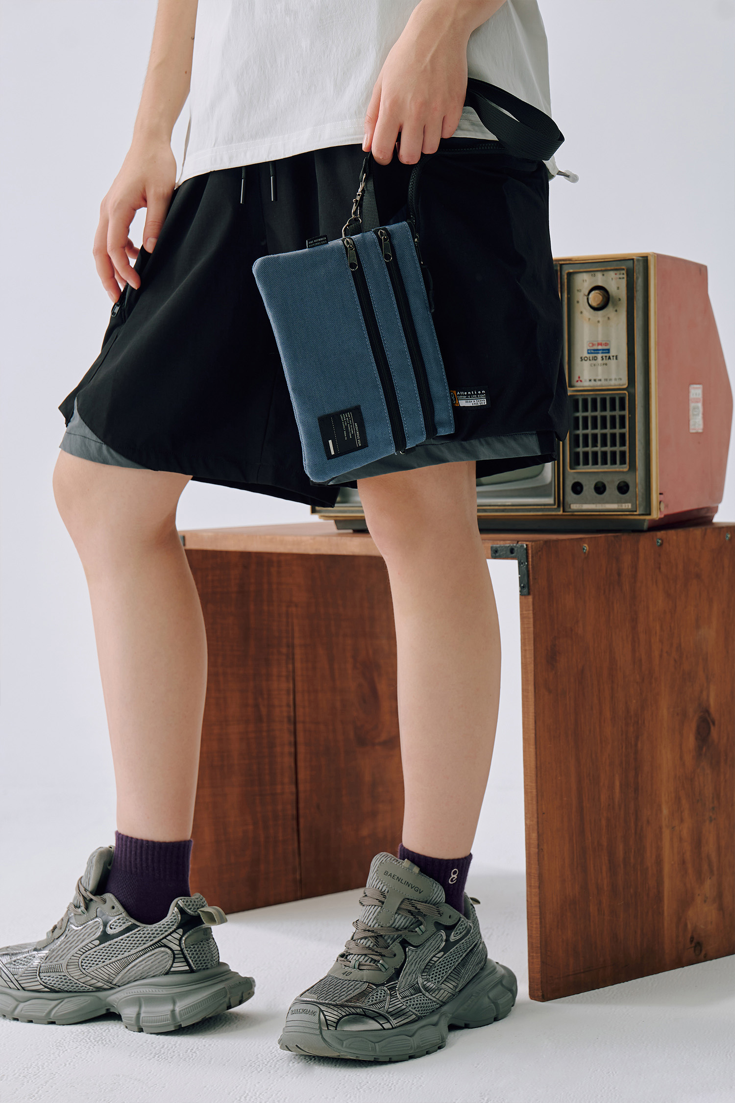 輕快旅行 多用途收納隨身小包