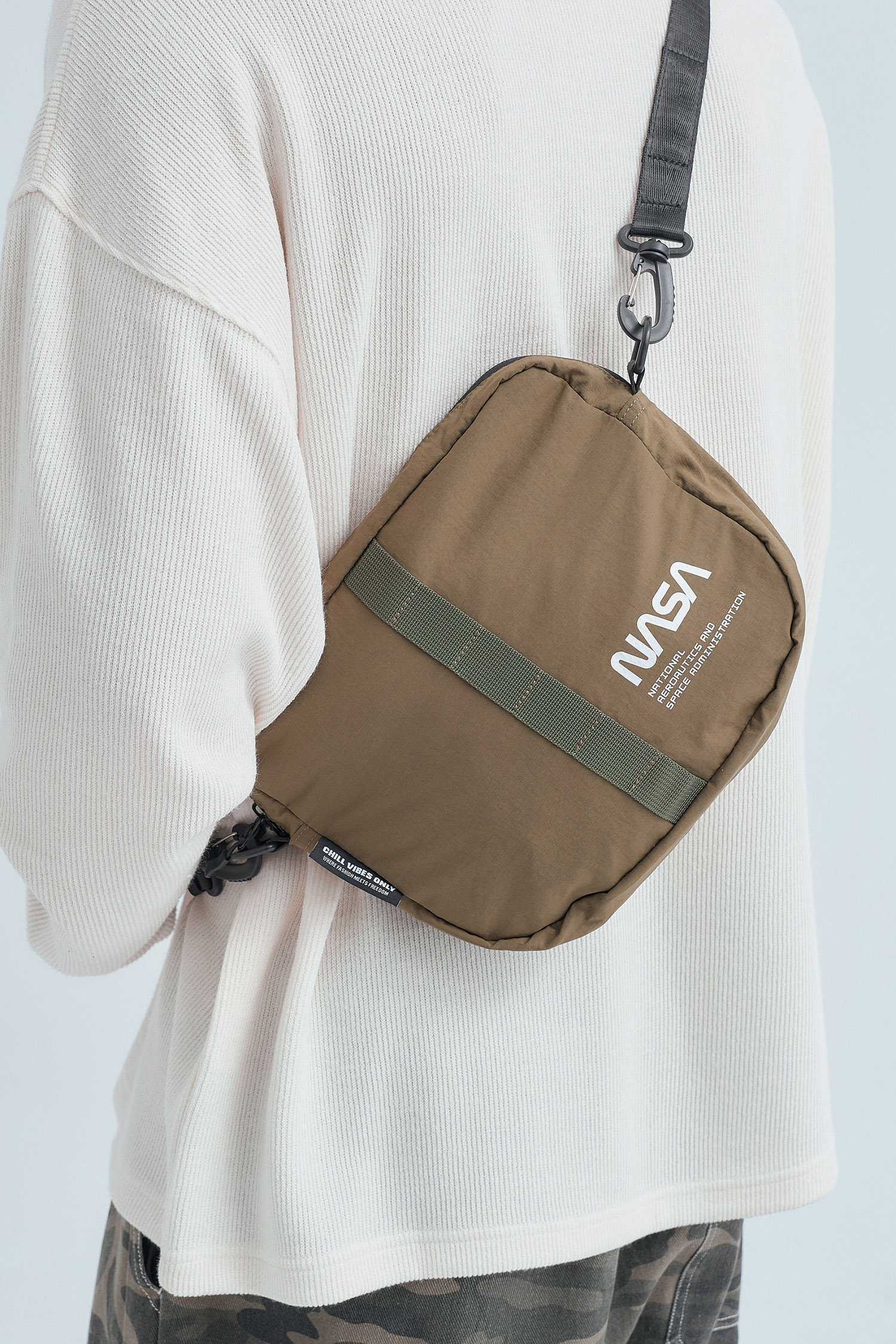 太空系列 星際旅行斜背包