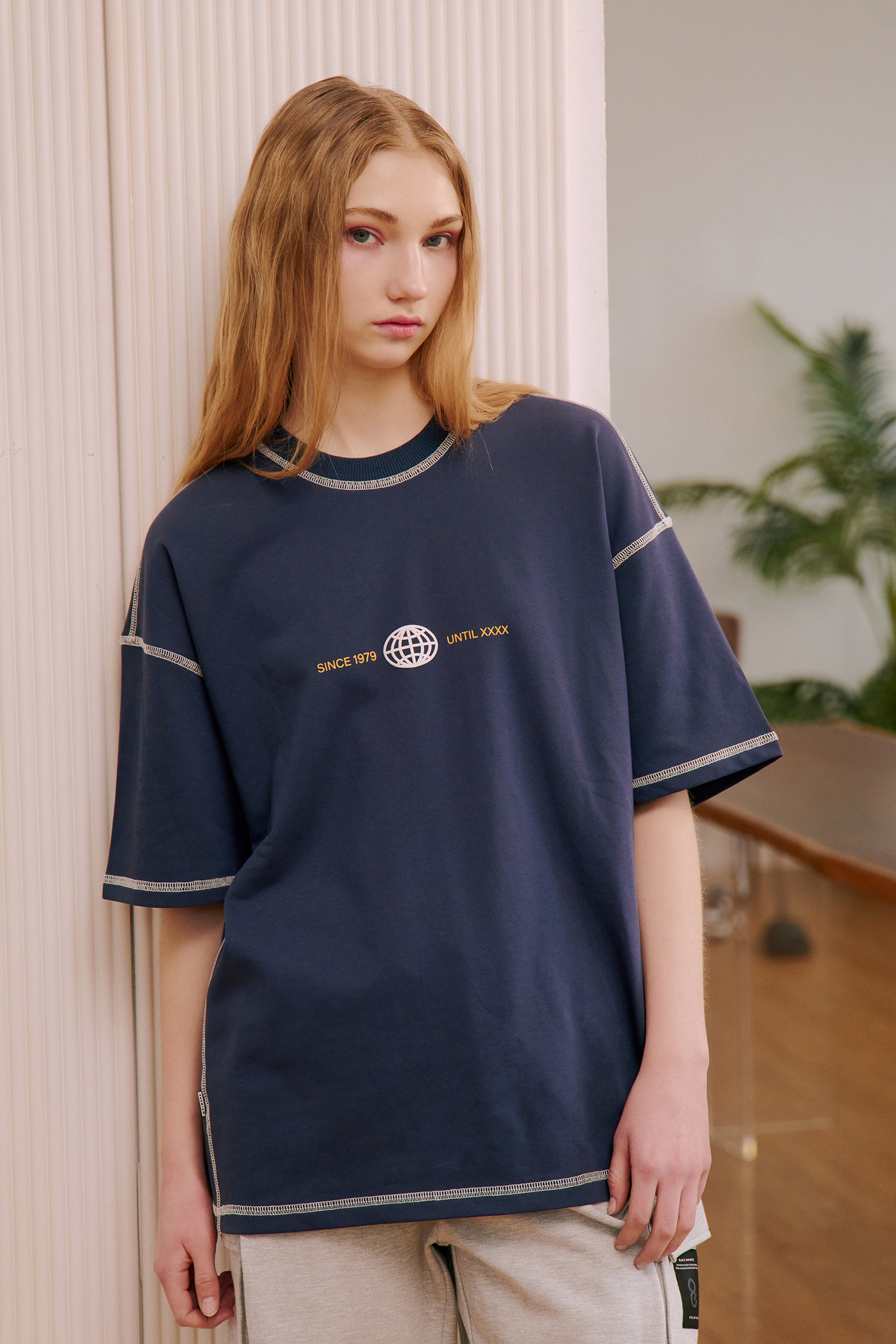 PREMIUM 漫步旅程 印花短袖上衣