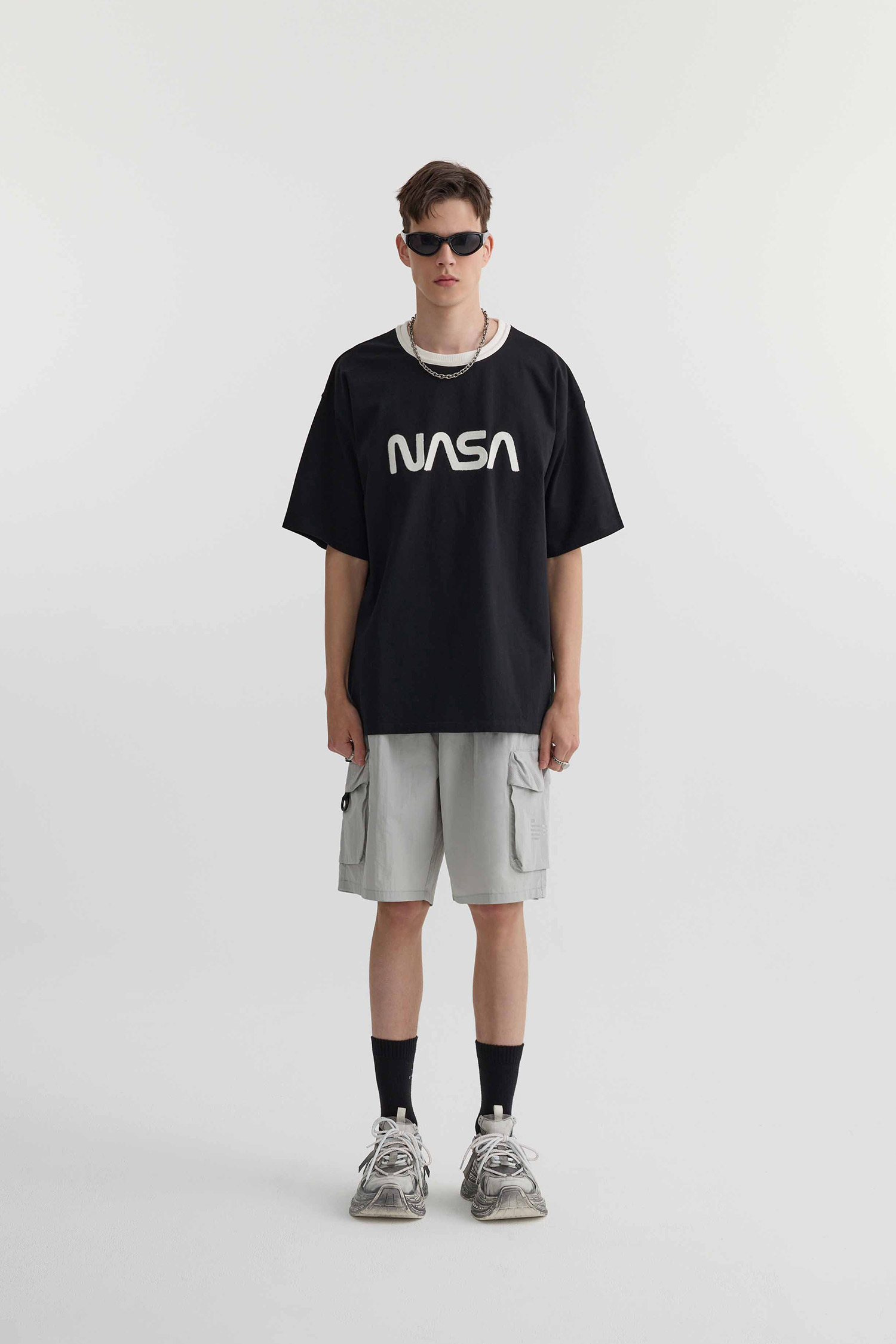 太空系列 撞色領文字短袖上衣