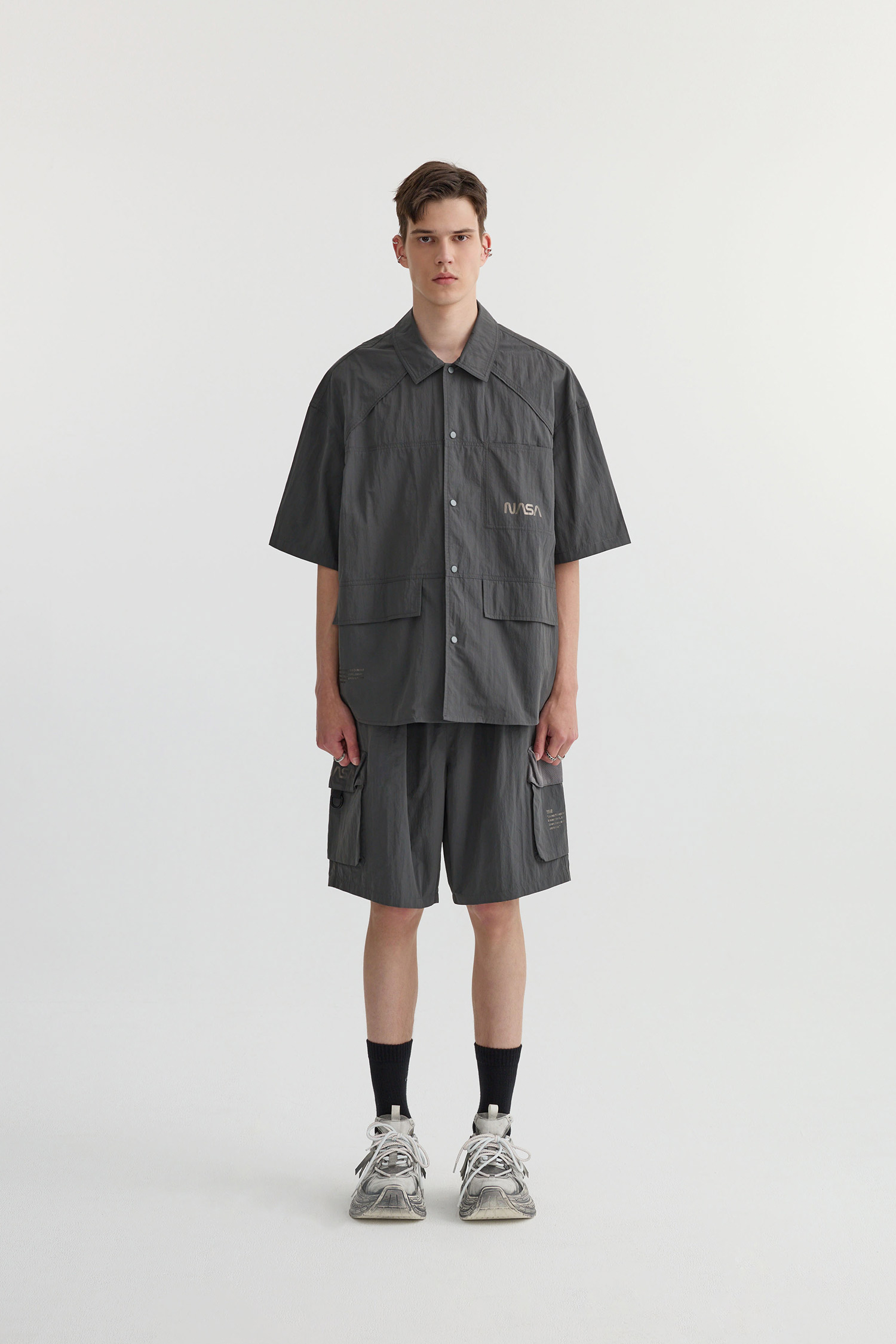 太空系列 剪接設計短袖襯衫