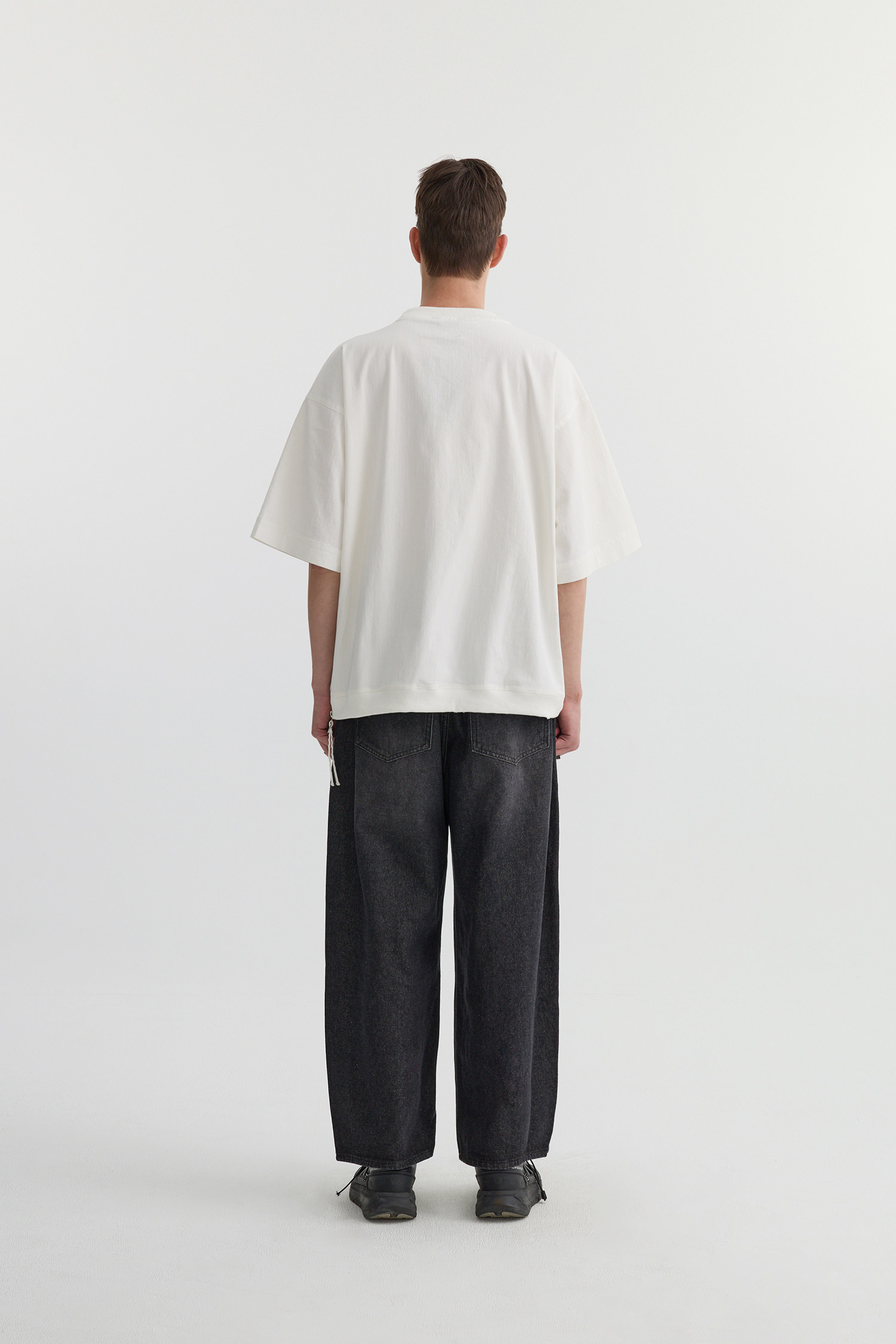 Life8 斜紋側開拉鍊 短袖上衣