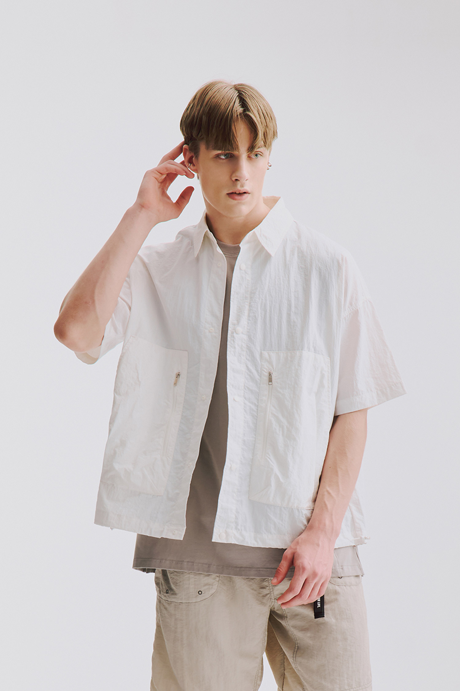 大口袋輕量 短袖襯衫