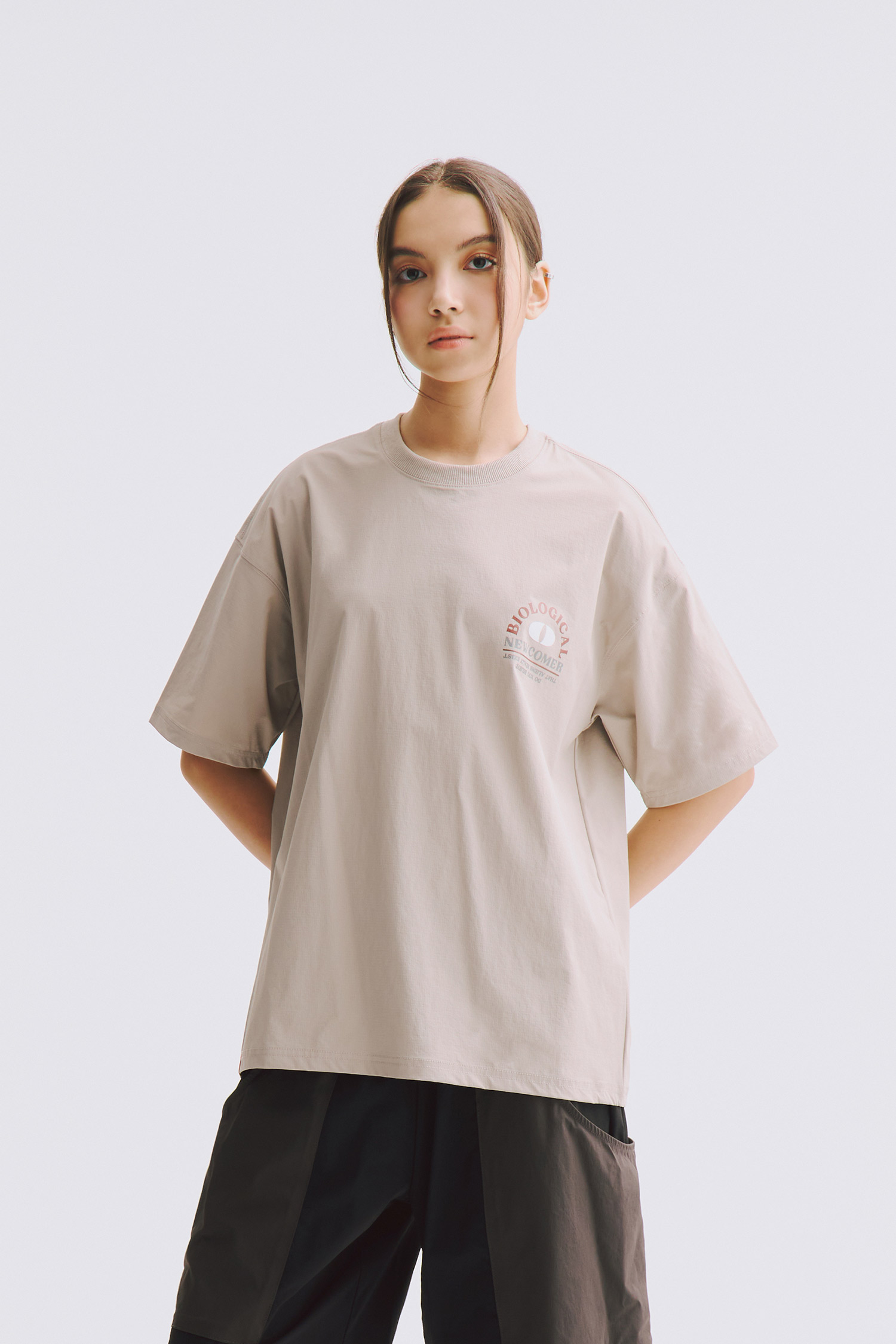 存在生物 四面彈 短袖上衣