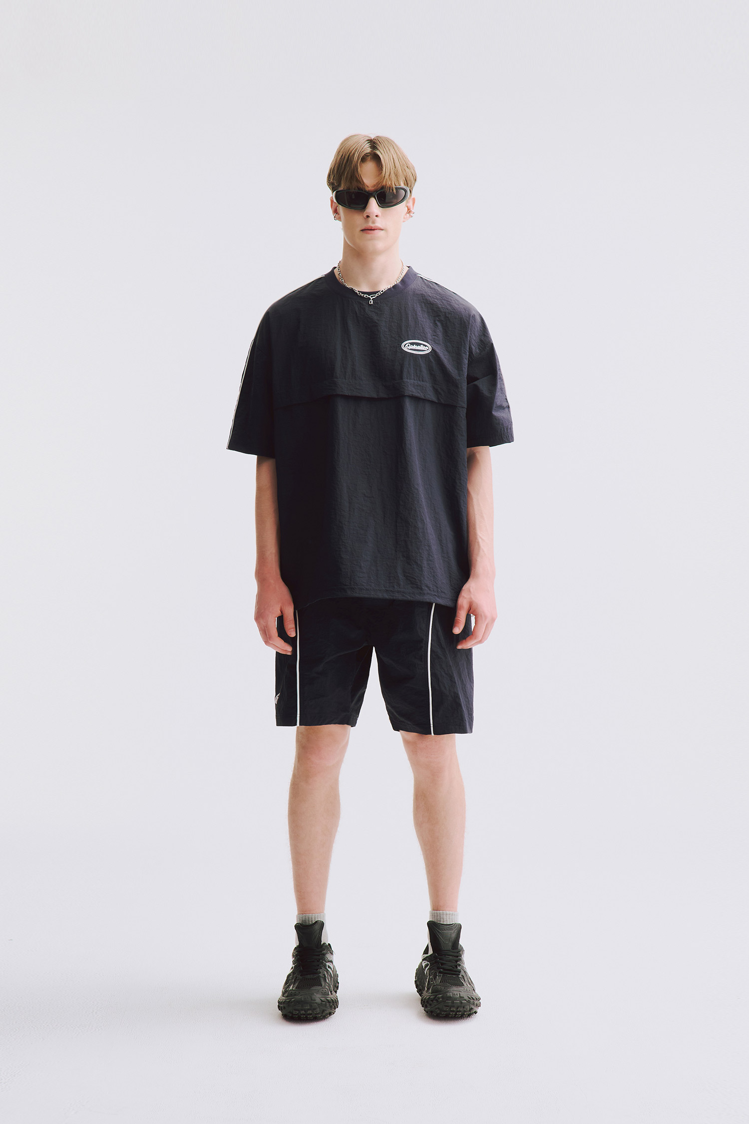 韓系 出芽 輕量短袖上衣