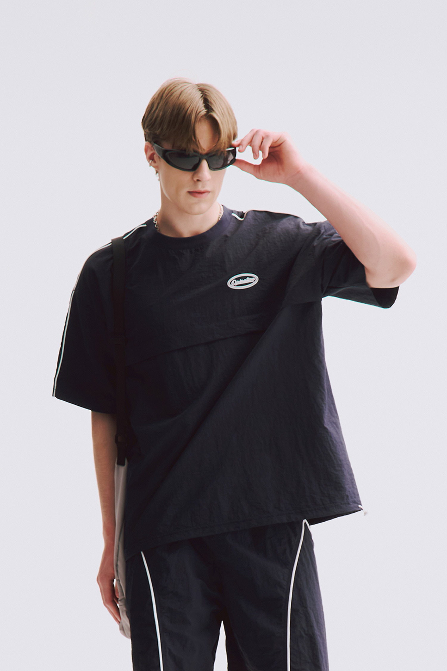 韓系 出芽 輕量短袖上衣