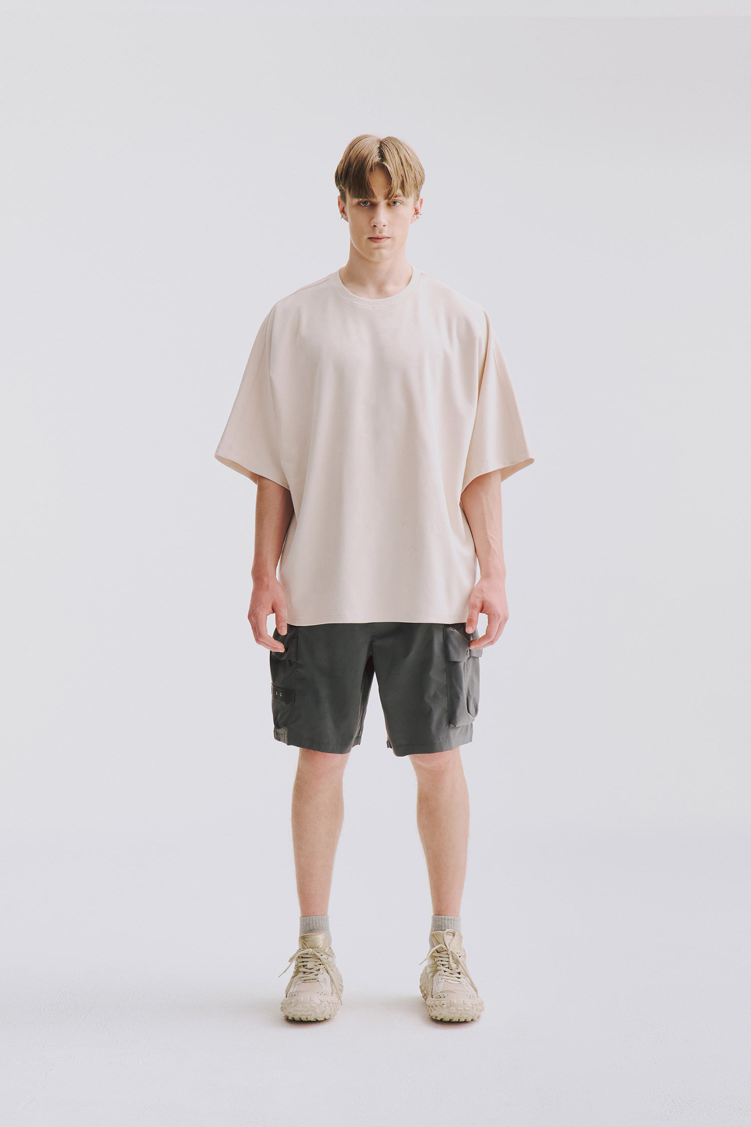 連裁解構 麂皮短袖上衣