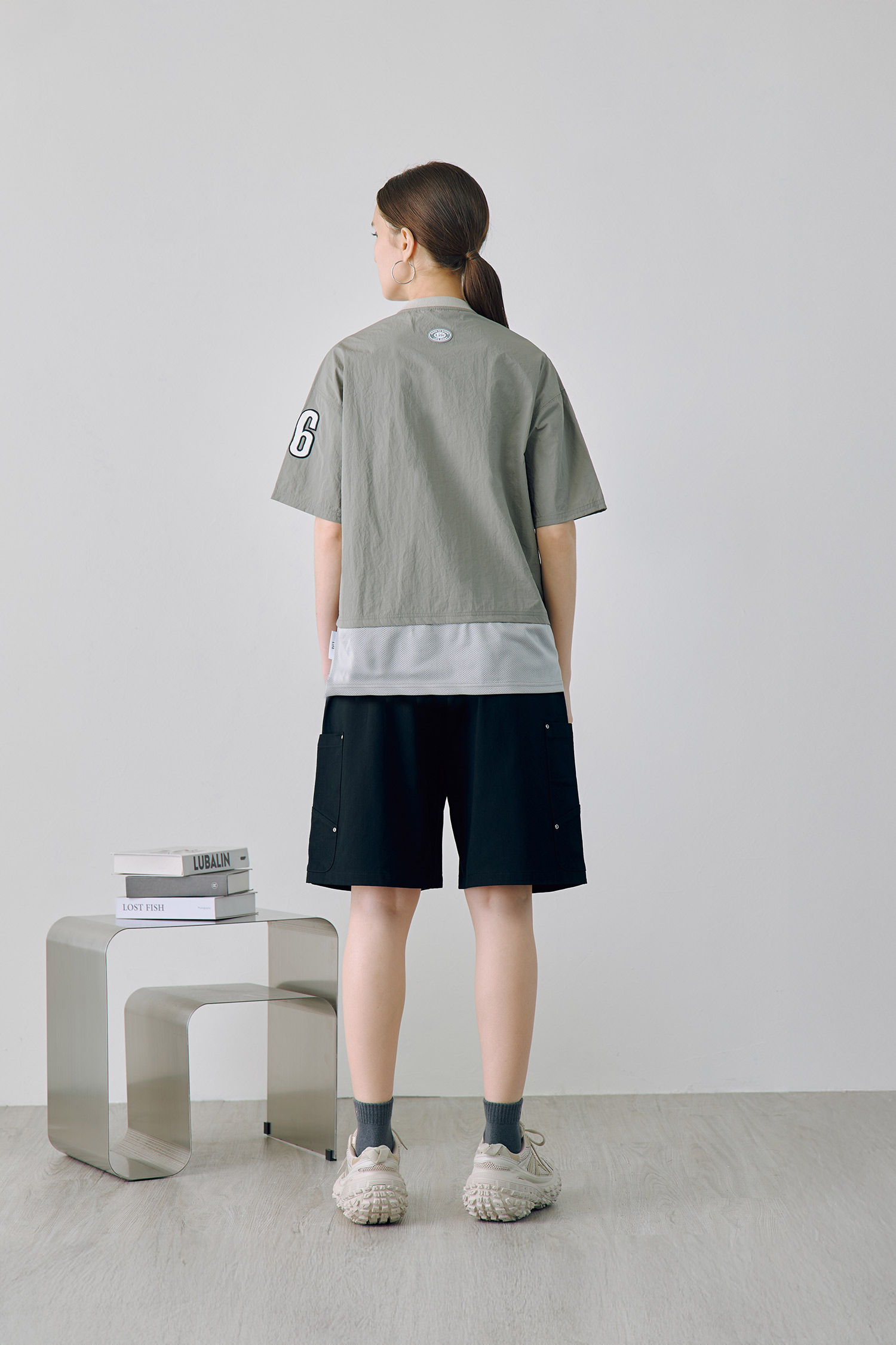 異材質貼布繡 輕量短袖上衣