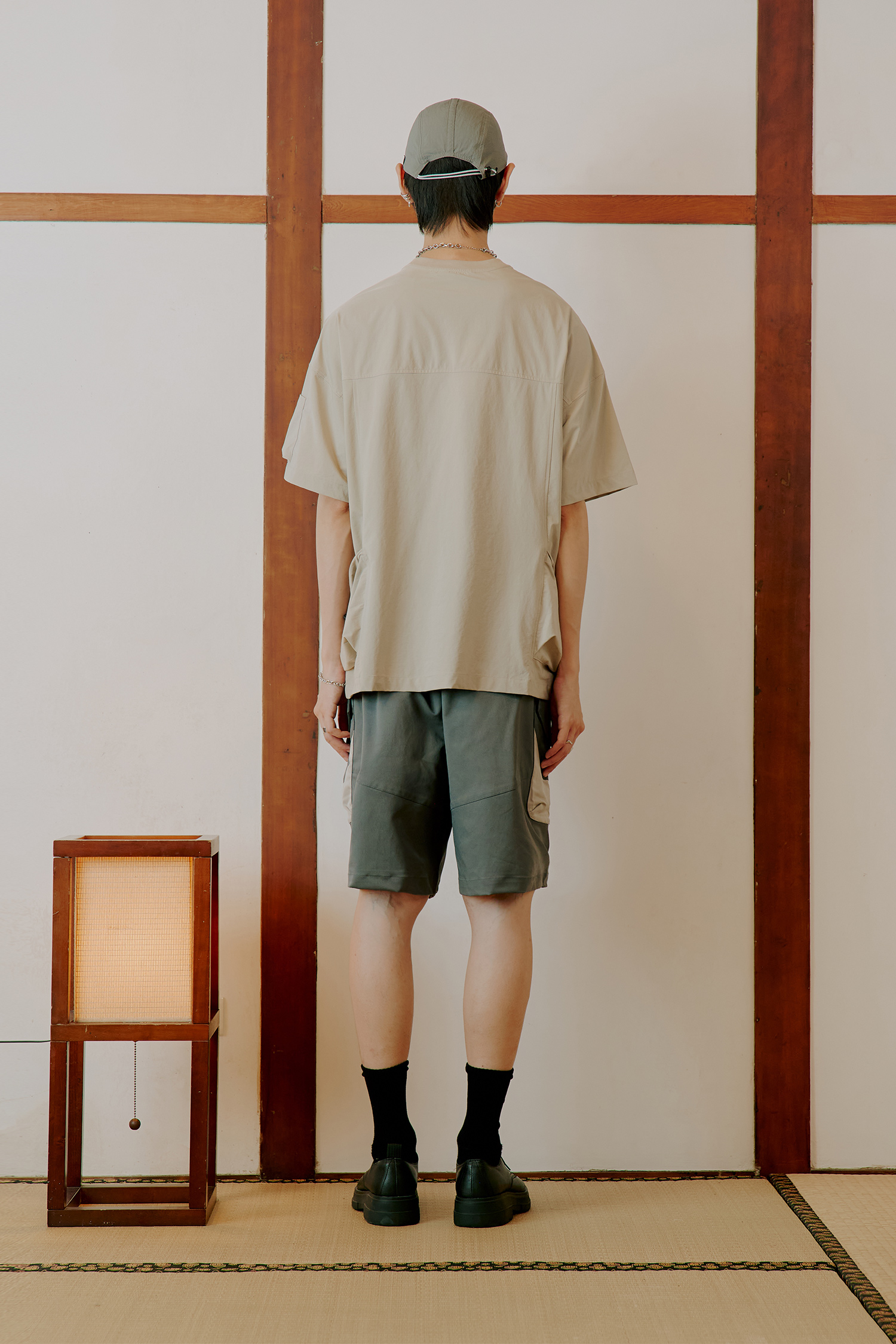 多口袋機能 彈力短袖上衣(寬版)