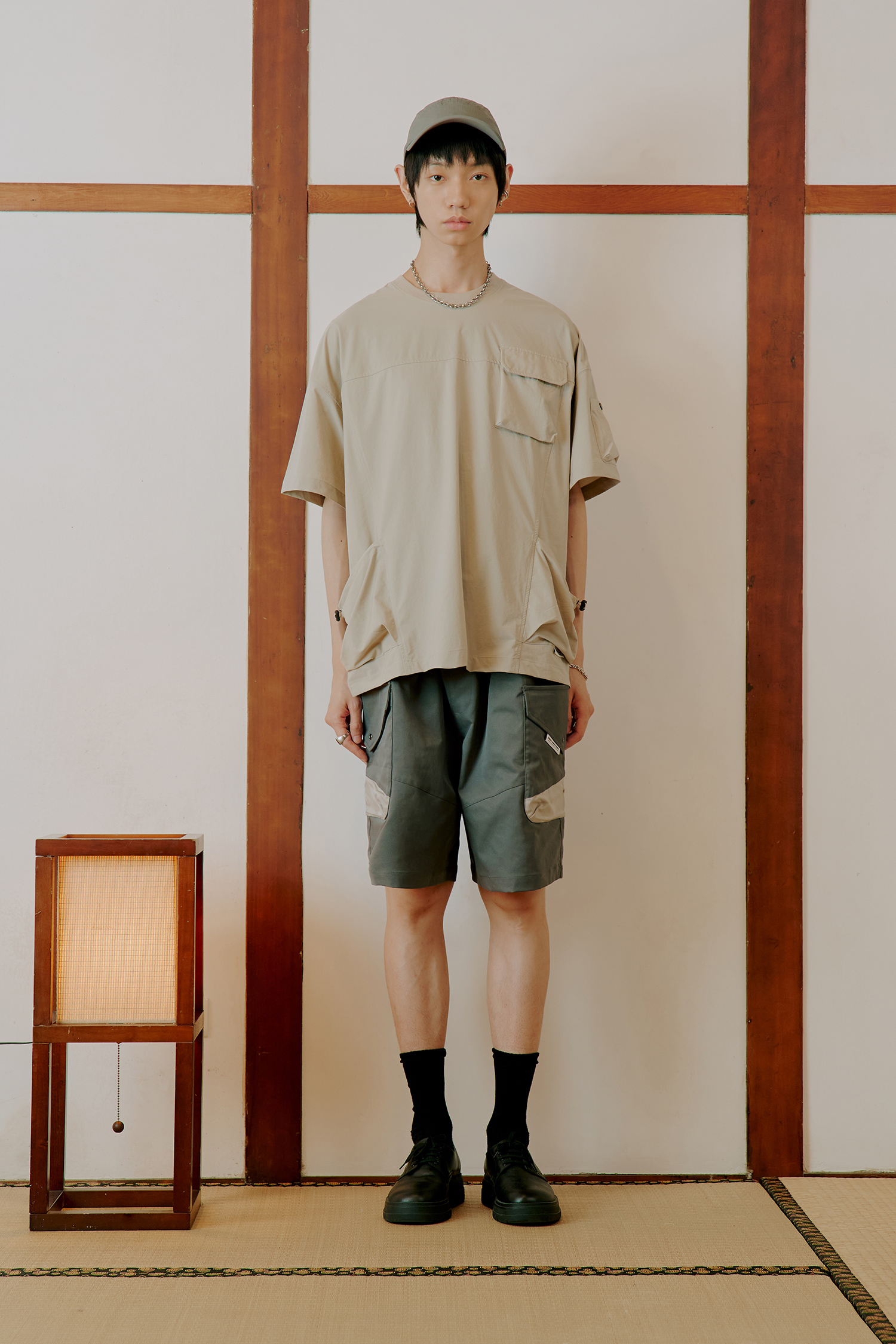 多口袋機能 彈力短袖上衣(寬版)