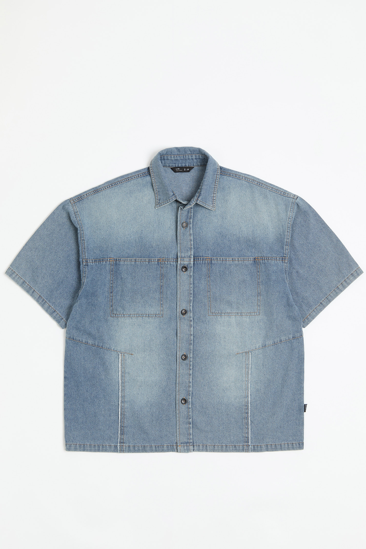 剪裁設計 牛仔短袖襯衫