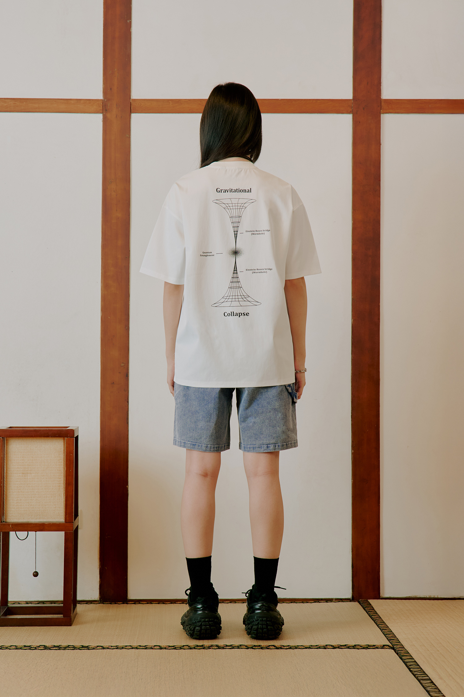 引力坍縮 斜紋短袖上衣