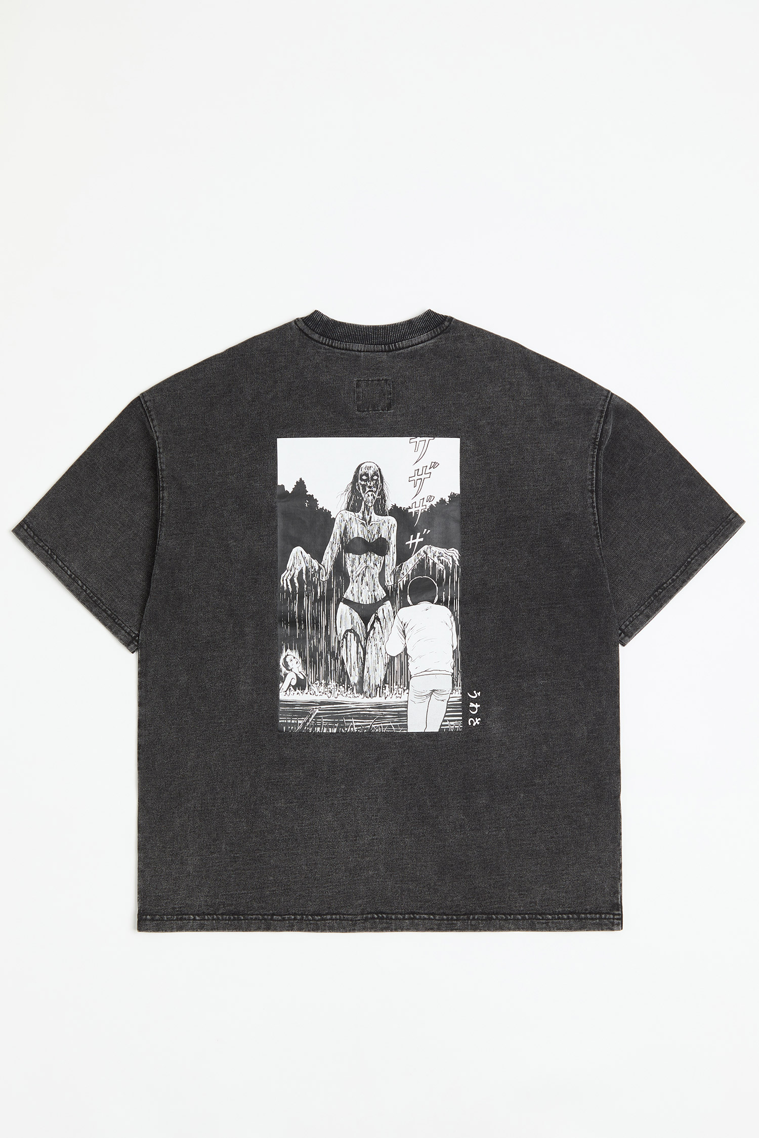 伊藤潤二驚選集 不寒而慄的淵短袖上衣