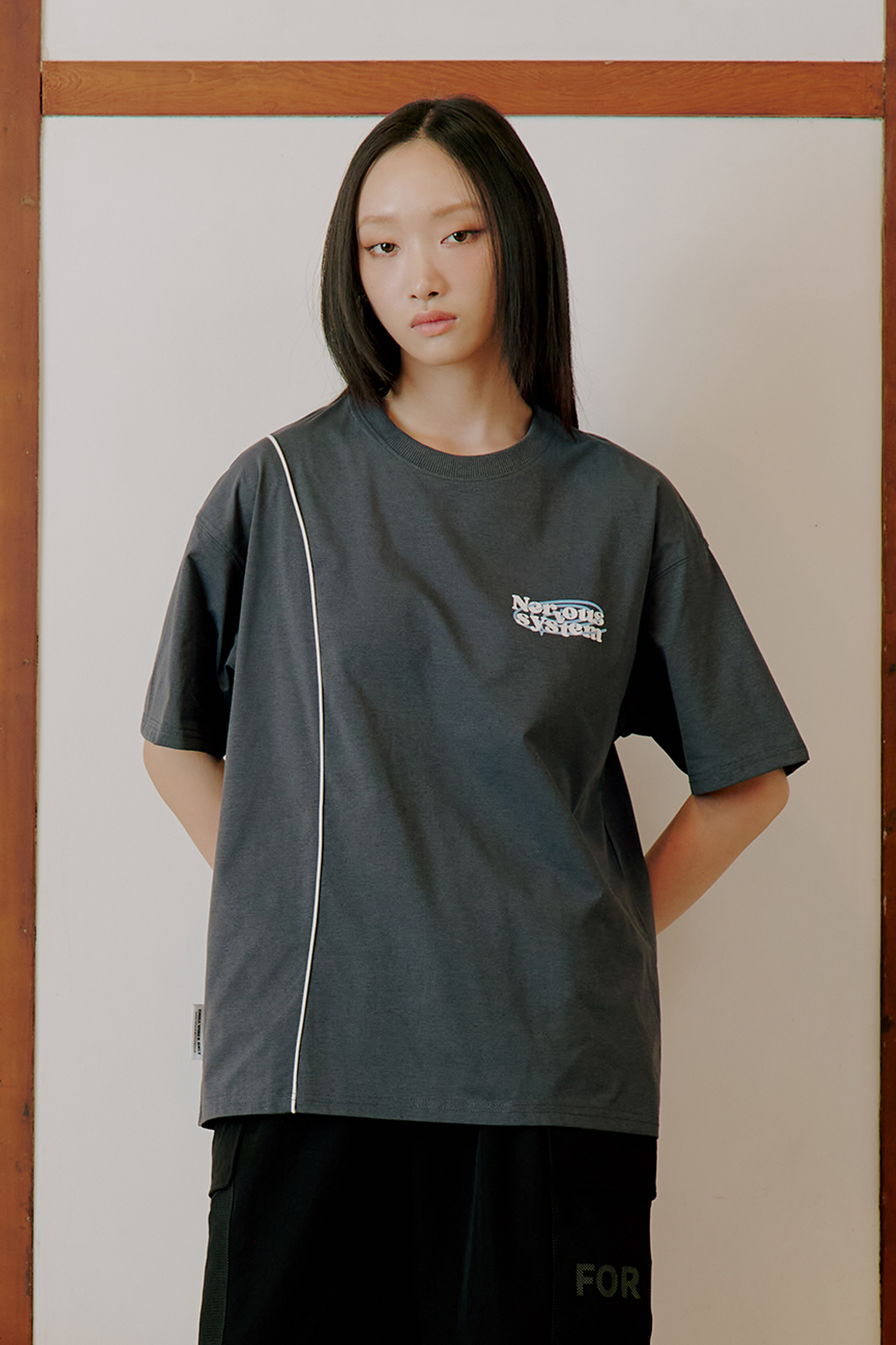 系統連結 輕量 短袖上衣