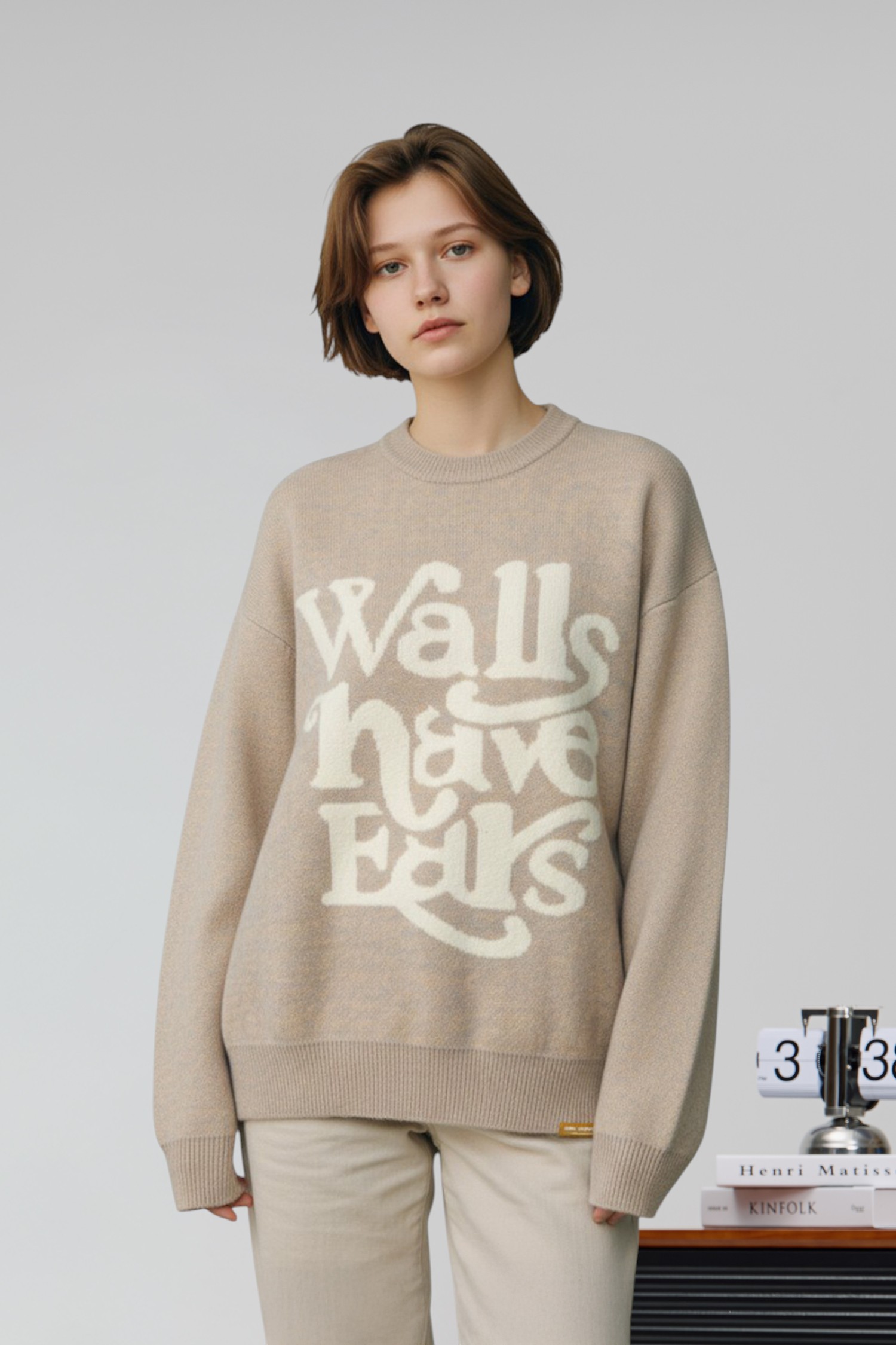 韓系 文字提花 圓領針織毛衣