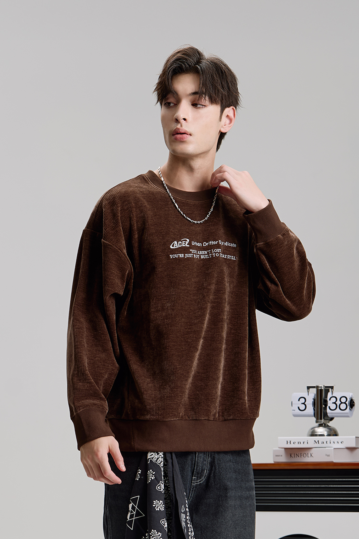 絨感坑條 針織長袖上衣