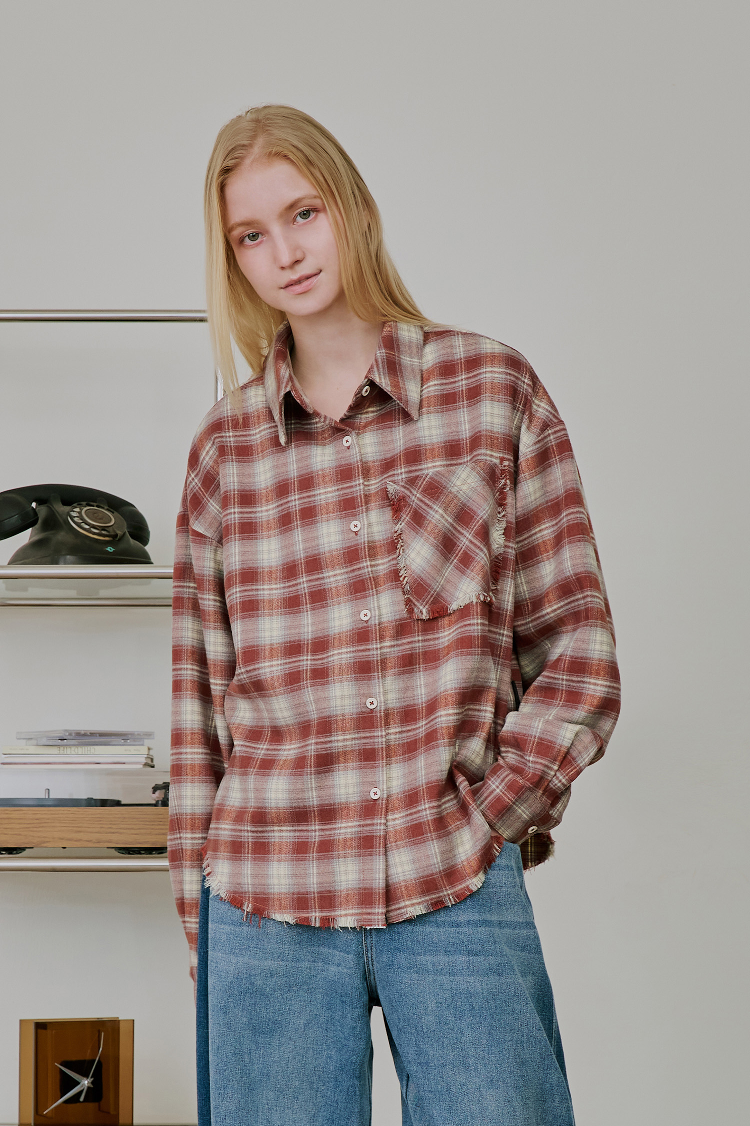 格紋磨毛 不收邊長袖襯衫