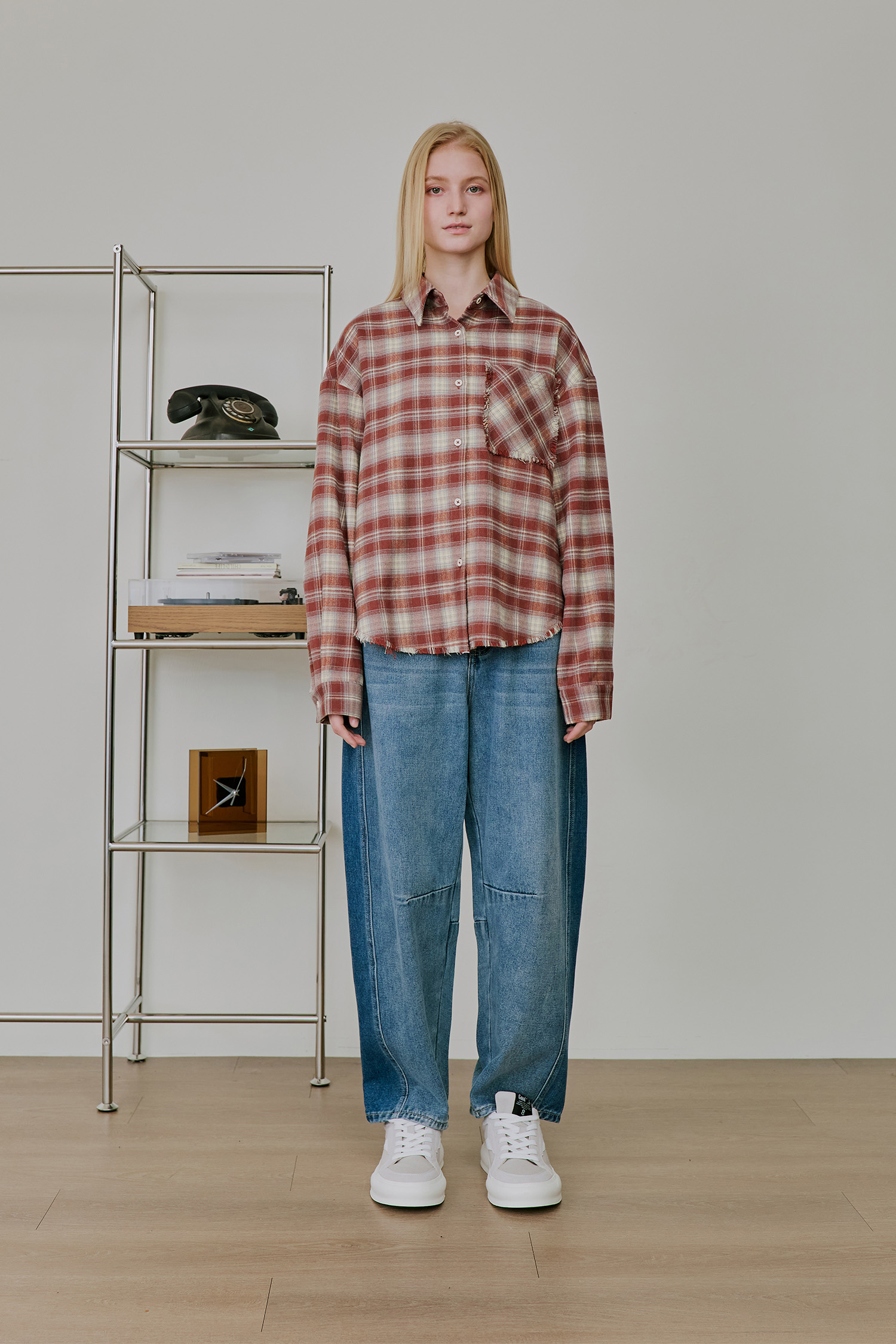 格紋磨毛 不收邊長袖襯衫