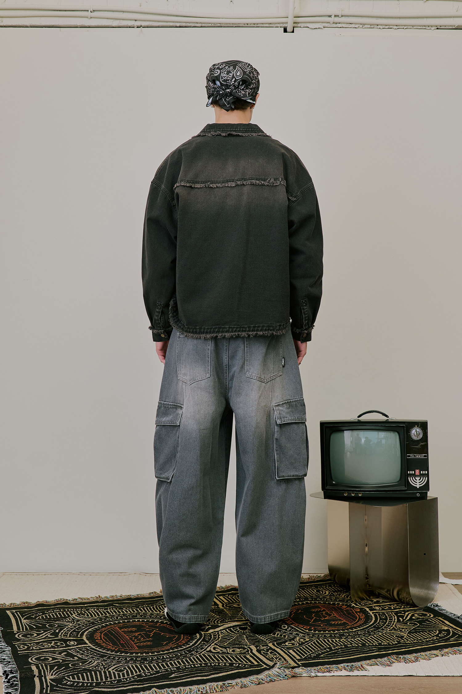 ARKis 狂野毛邊 牛仔襯衫式外套