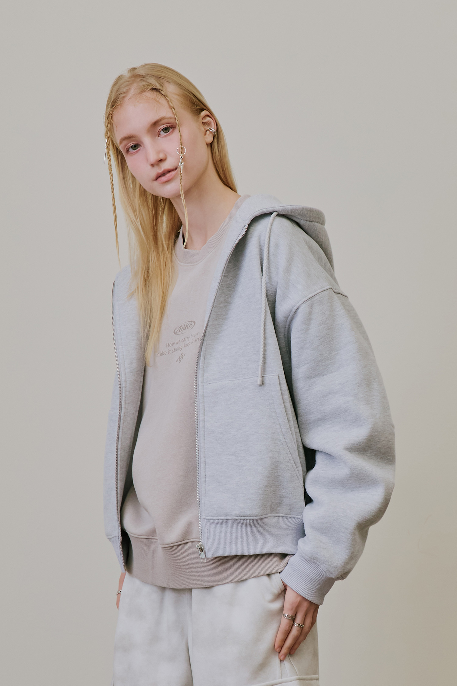 ARKis 電繡刷毛連帽外套