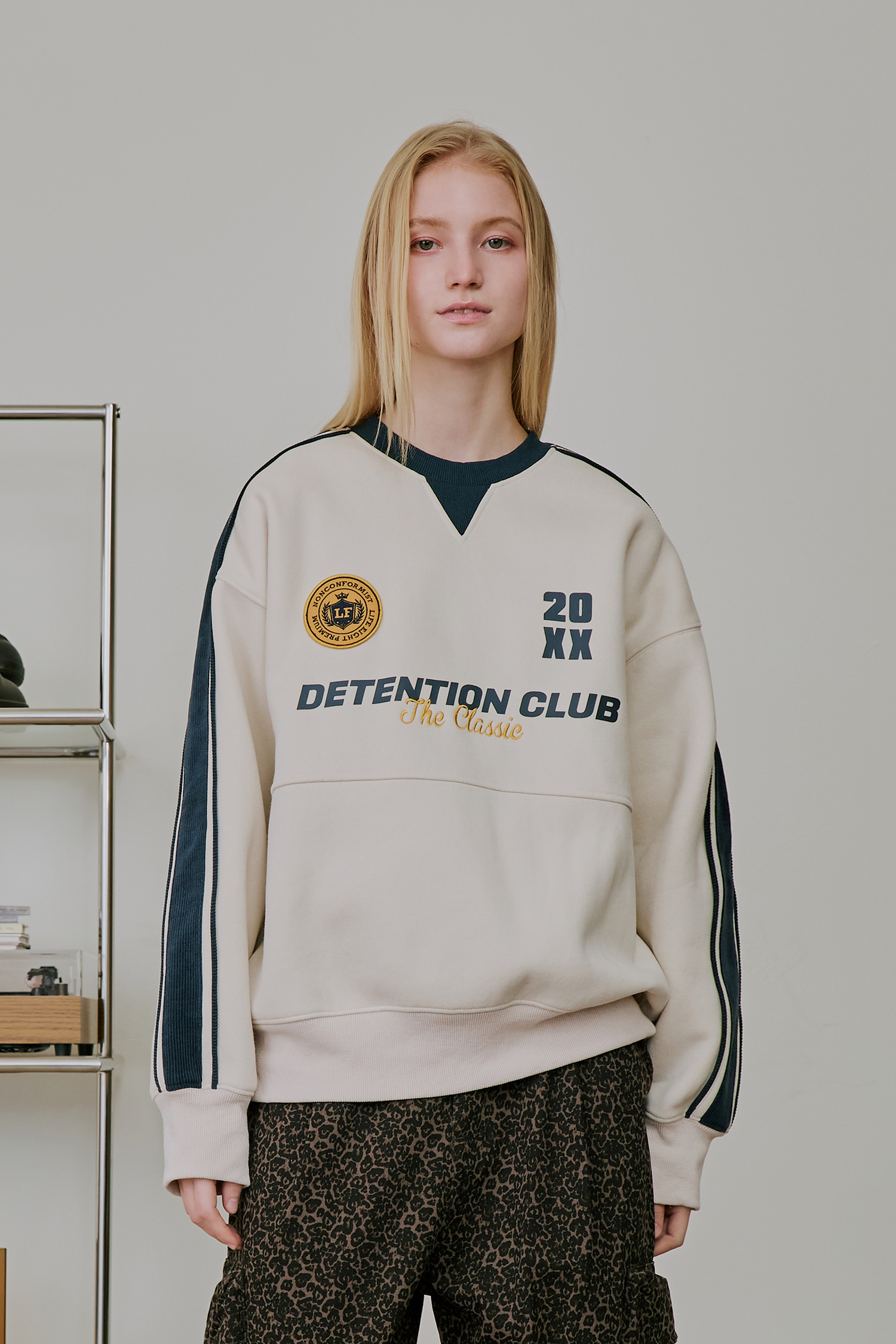 學院風 貼布繡長袖上衣