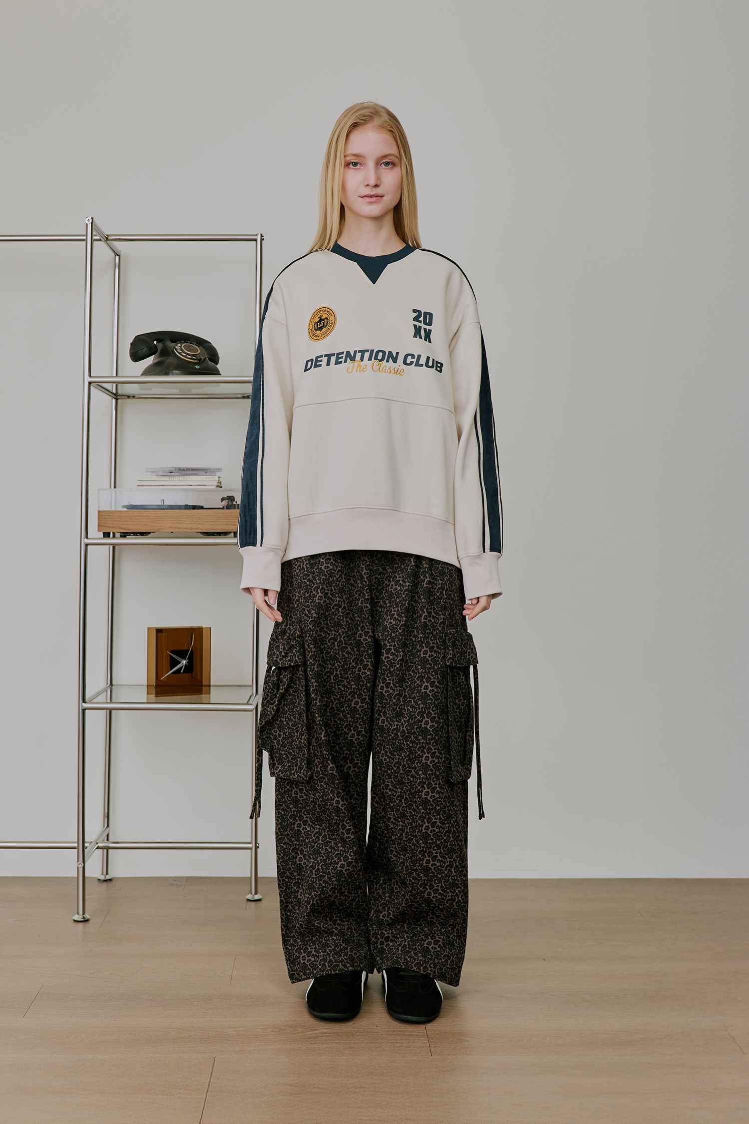 學院風 貼布繡長袖上衣