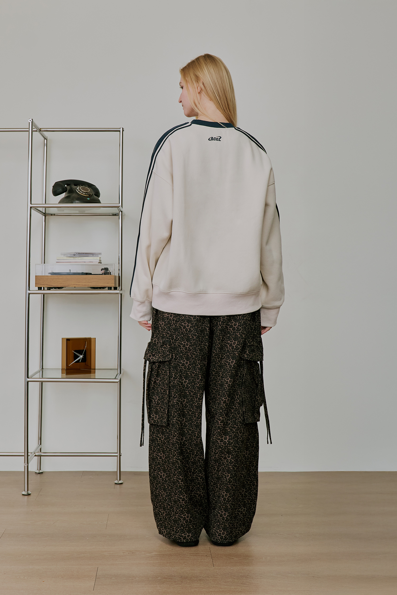 學院風 貼布繡長袖上衣