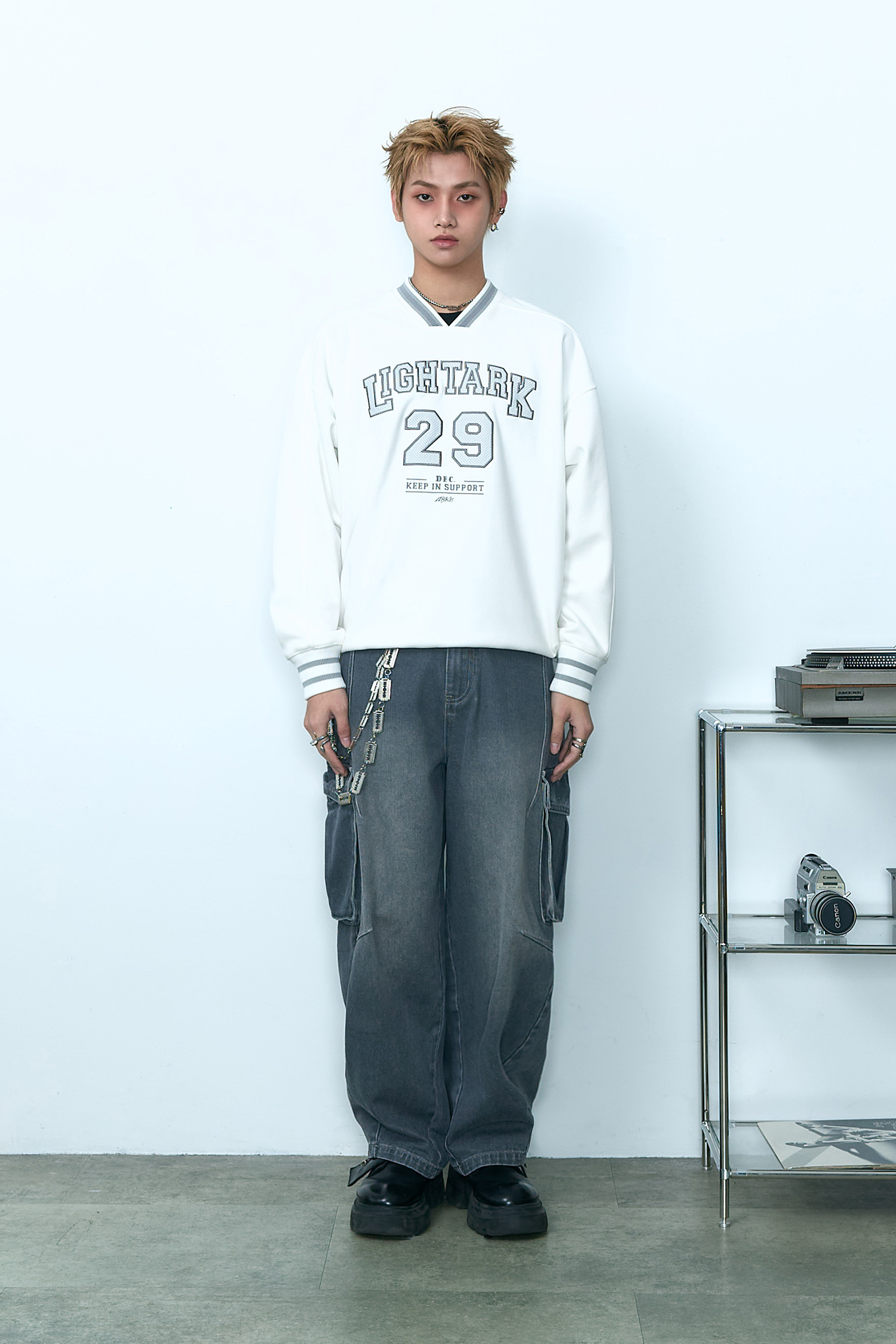 ARKis 運動風 V領長袖麂皮上衣