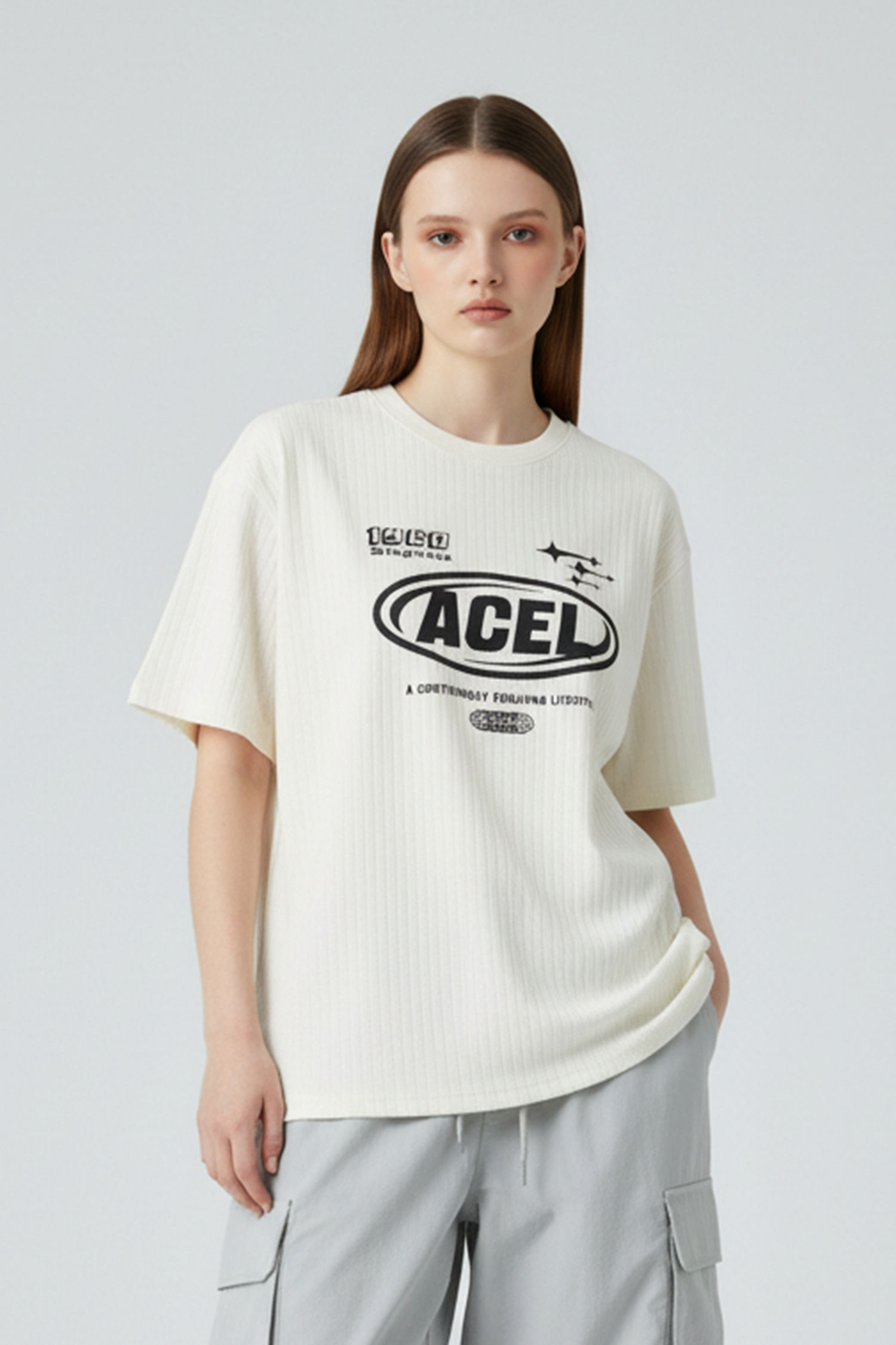 電繡LOGO 毛織紋路 短袖上衣