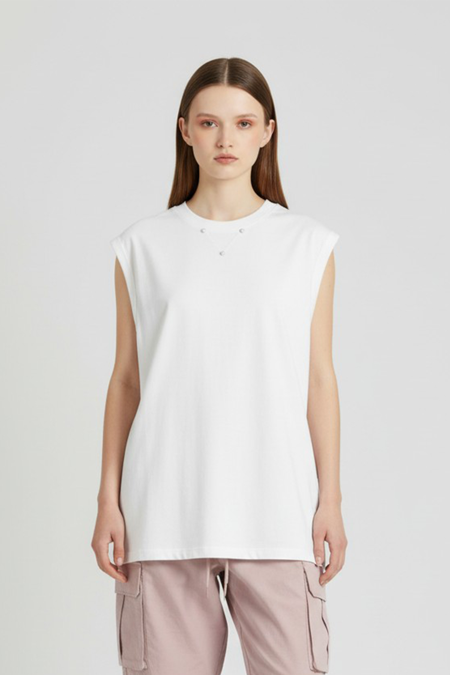 裝飾金屬釘 太空棉圓領背心