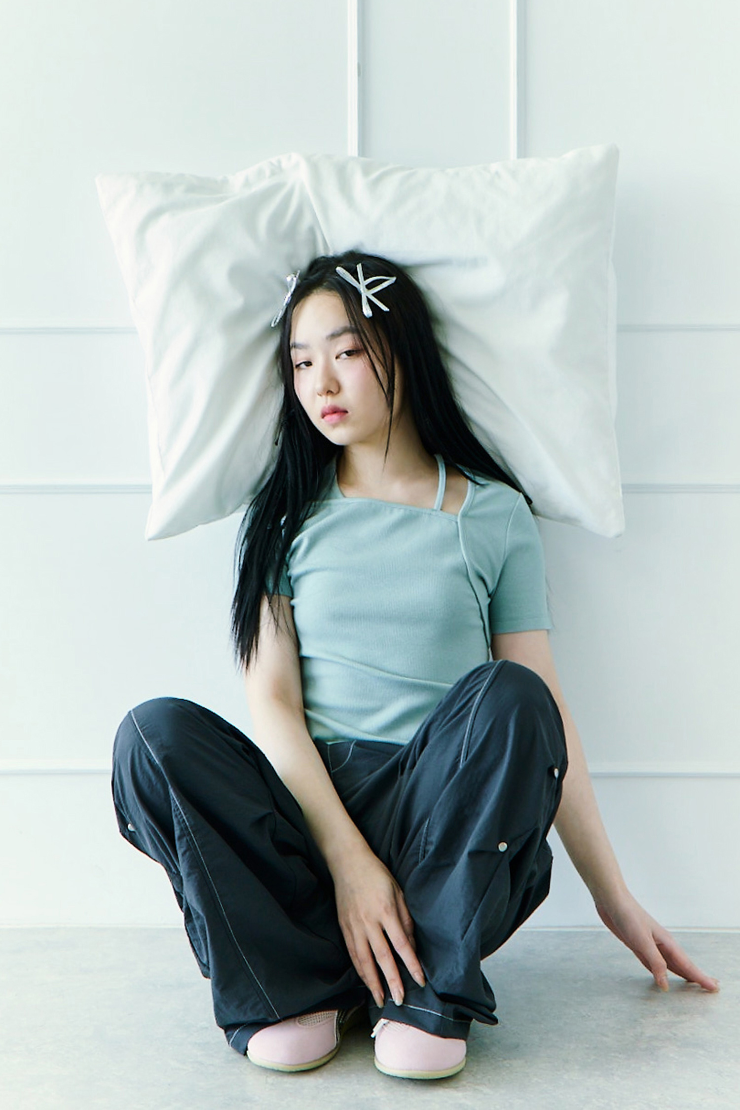 K:CODE 不對稱設計 貼身短袖上衣(女)