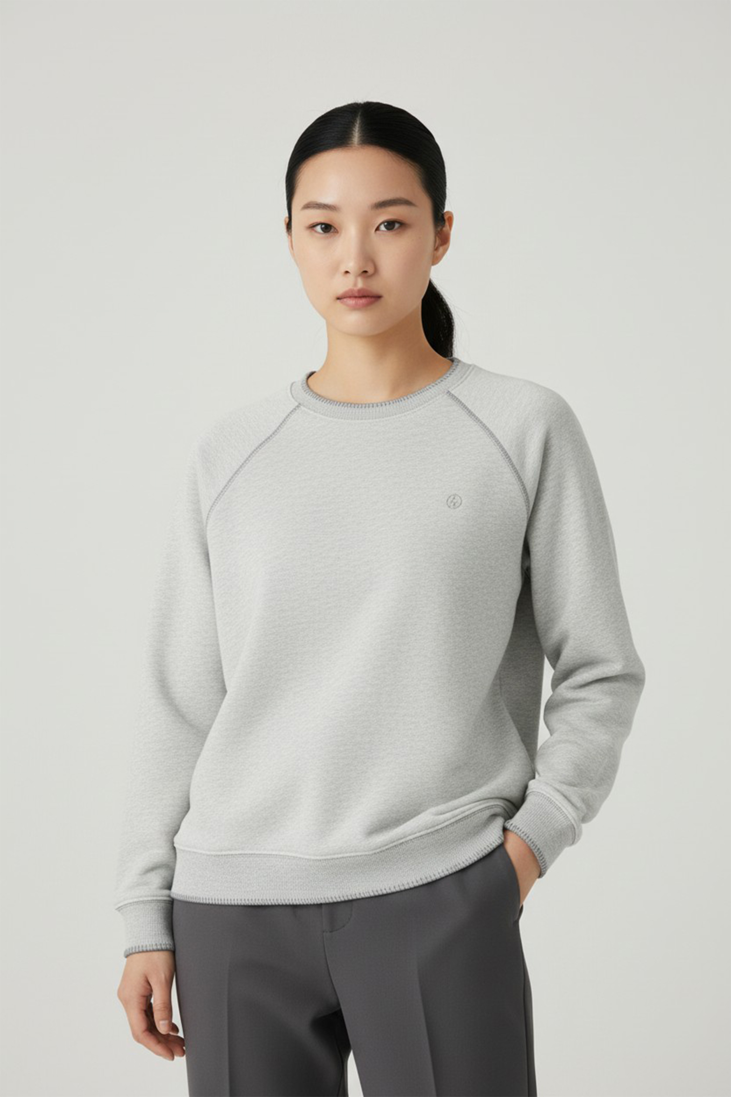 貝殼繡 刷毛插肩大學TEE