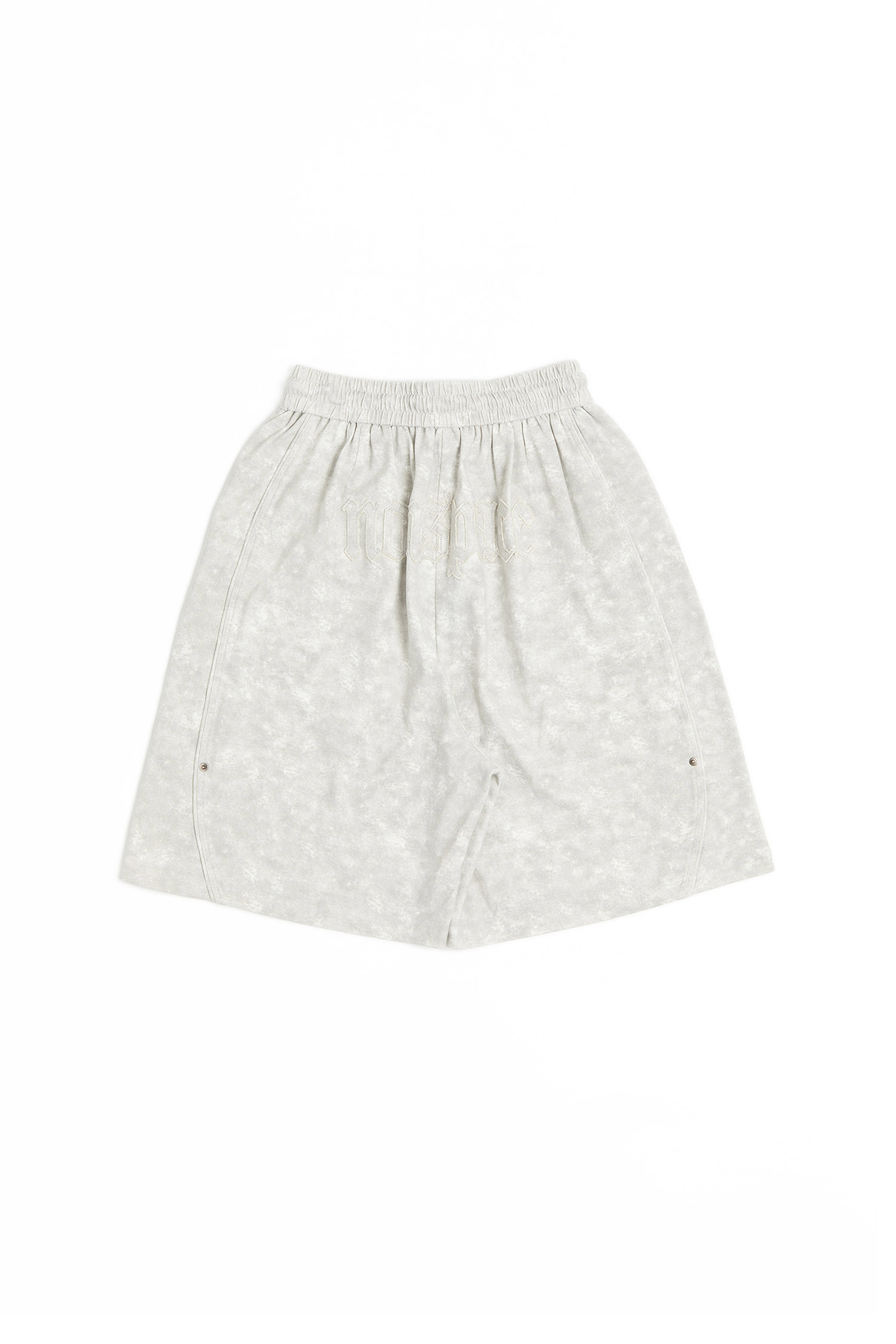 渲染貼布繡剪接短褲